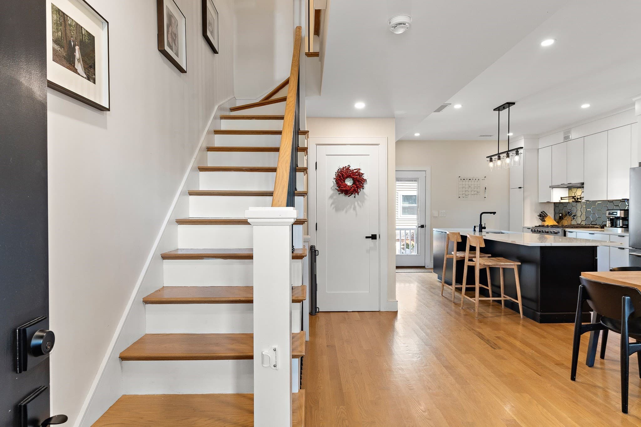 Single Family Residence at 39 Essex St, Boston MA 02129, Boston, photo 3 of 24
