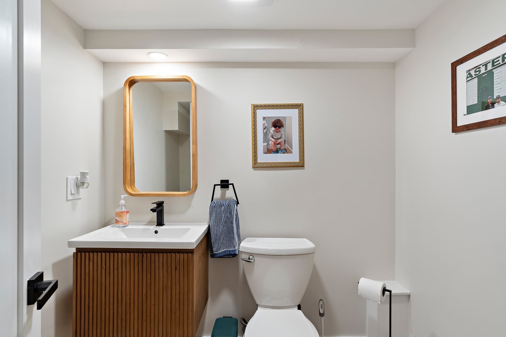 Single Family Residence at 39 Essex St, Boston MA 02129, Boston, photo 18 of 24