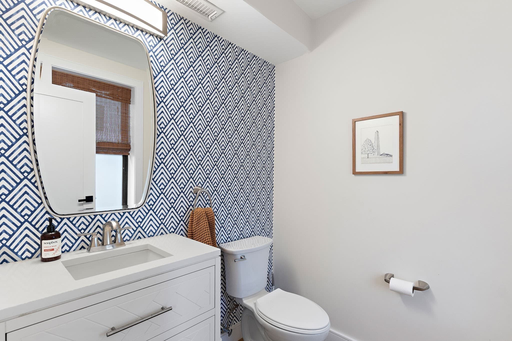 Single Family Residence at 39 Essex St, Boston MA 02129, Boston, photo 8 of 24