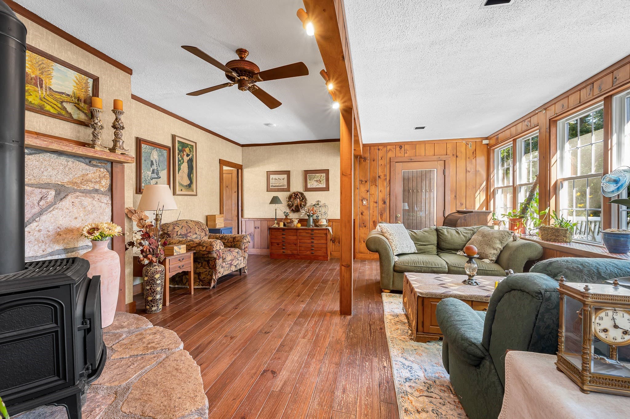 Single Family Residence at 246 Acton Road, Chelmsford MA 01824, Chelmsford, photo 14 of 42