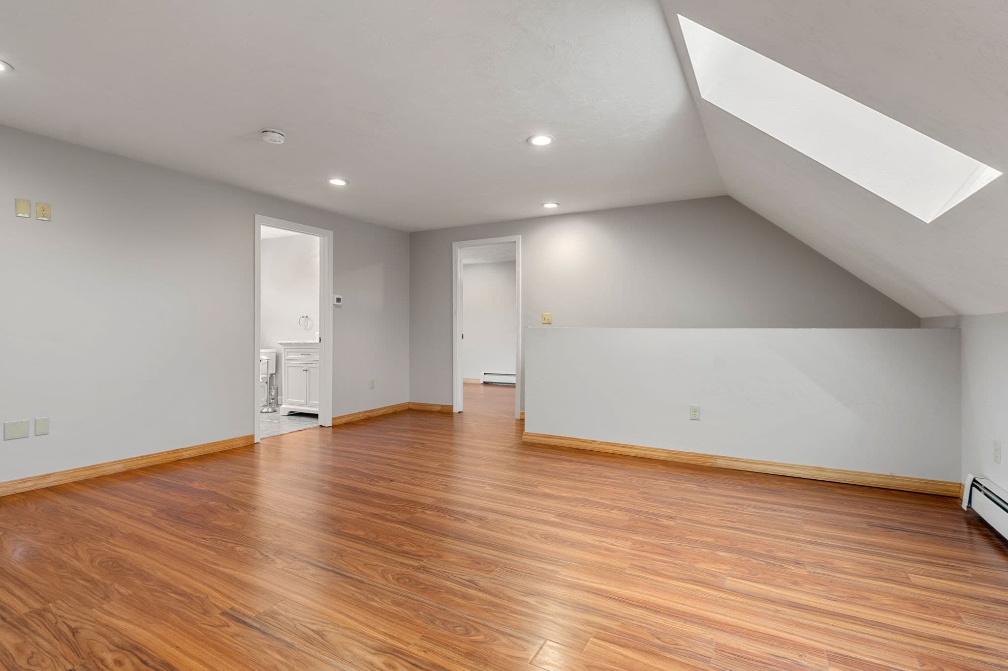 Single Family Residence at 134 Commonwealth Ave, Worcester MA 01604, Worcester, photo 14 of 26
