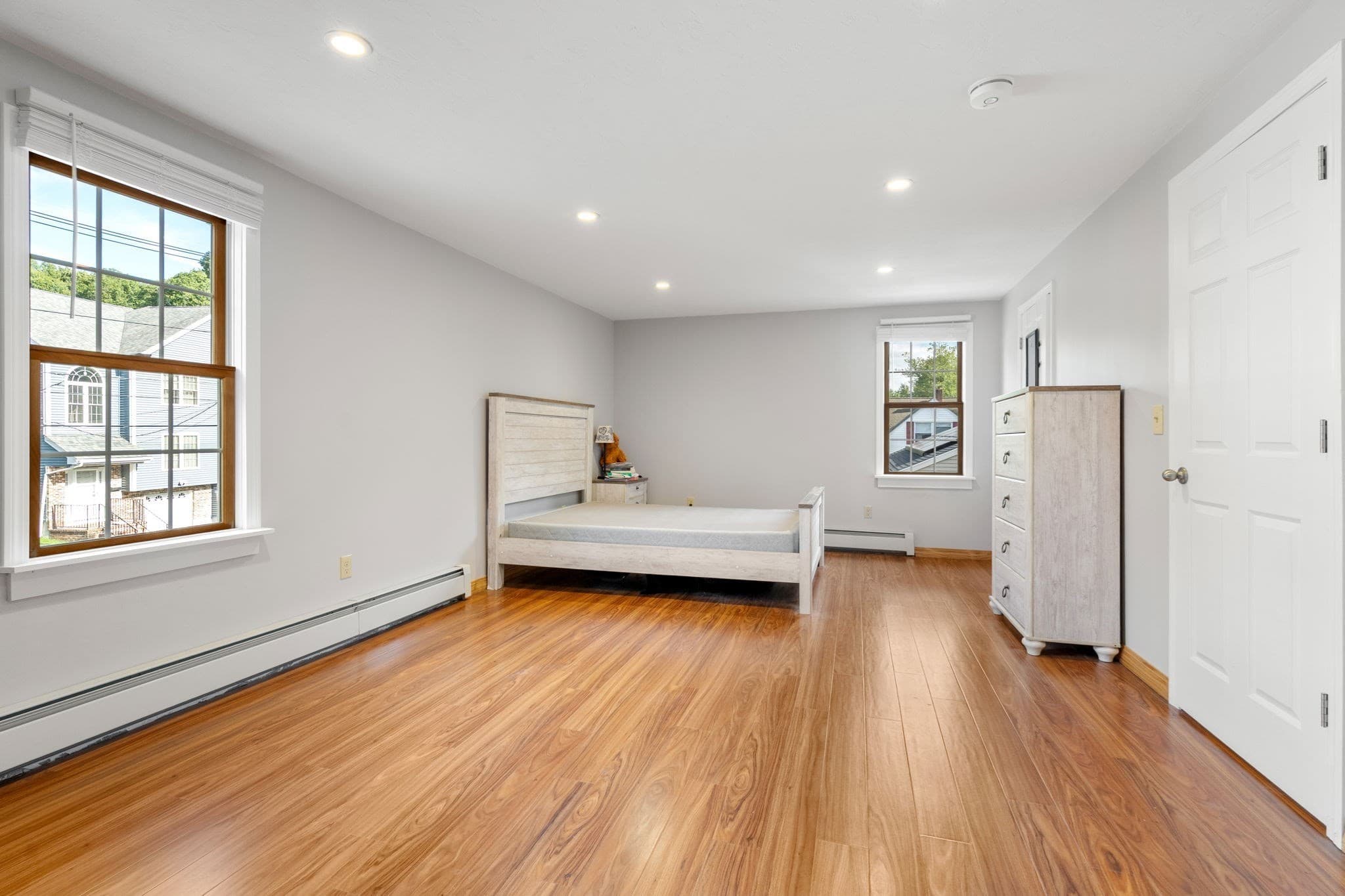 Single Family Residence at 134 Commonwealth Ave, Worcester MA 01604, Worcester, photo 15 of 26