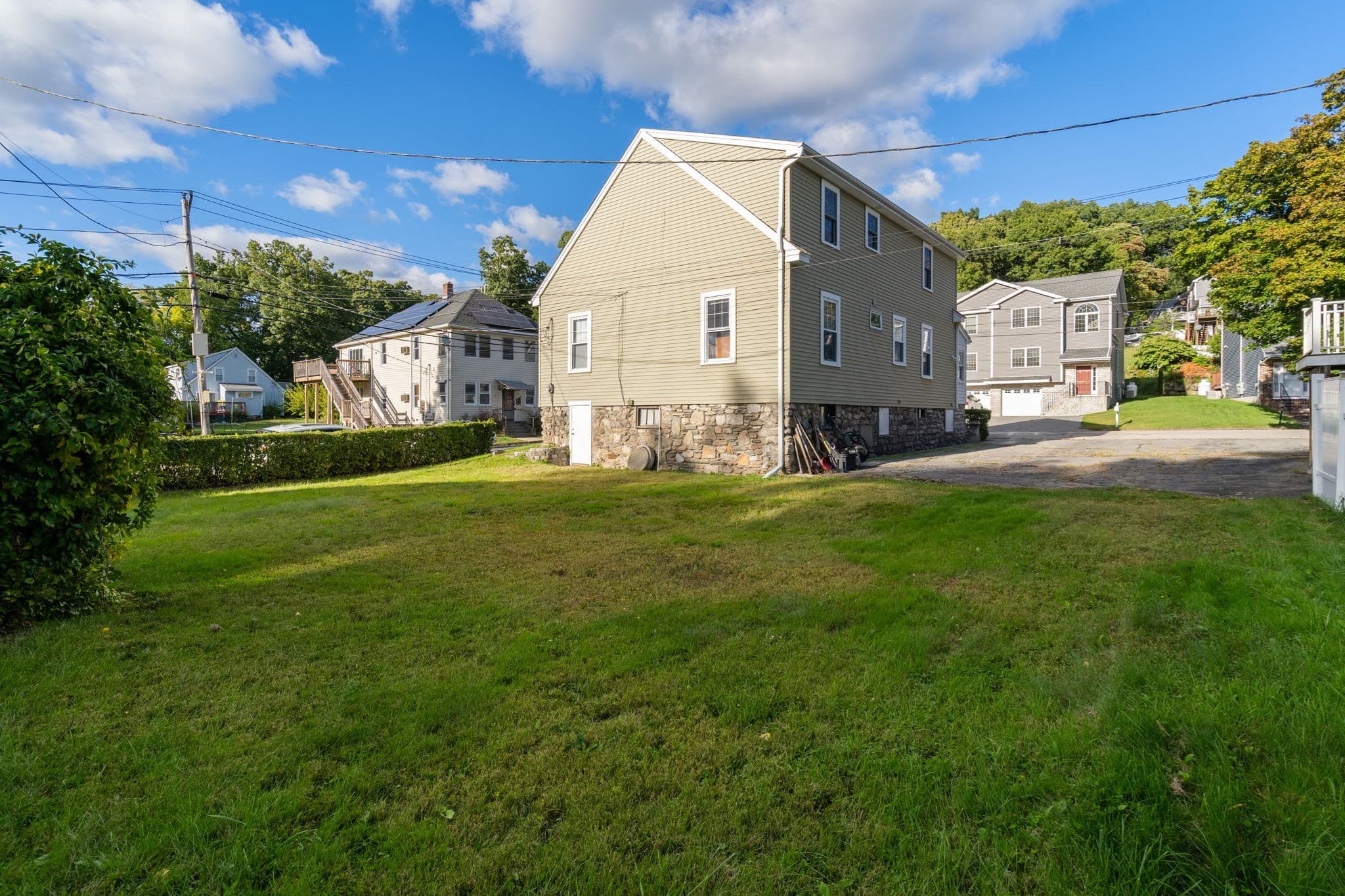 Single Family Residence at 134 Commonwealth Ave, Worcester MA 01604, Worcester, photo 25 of 26