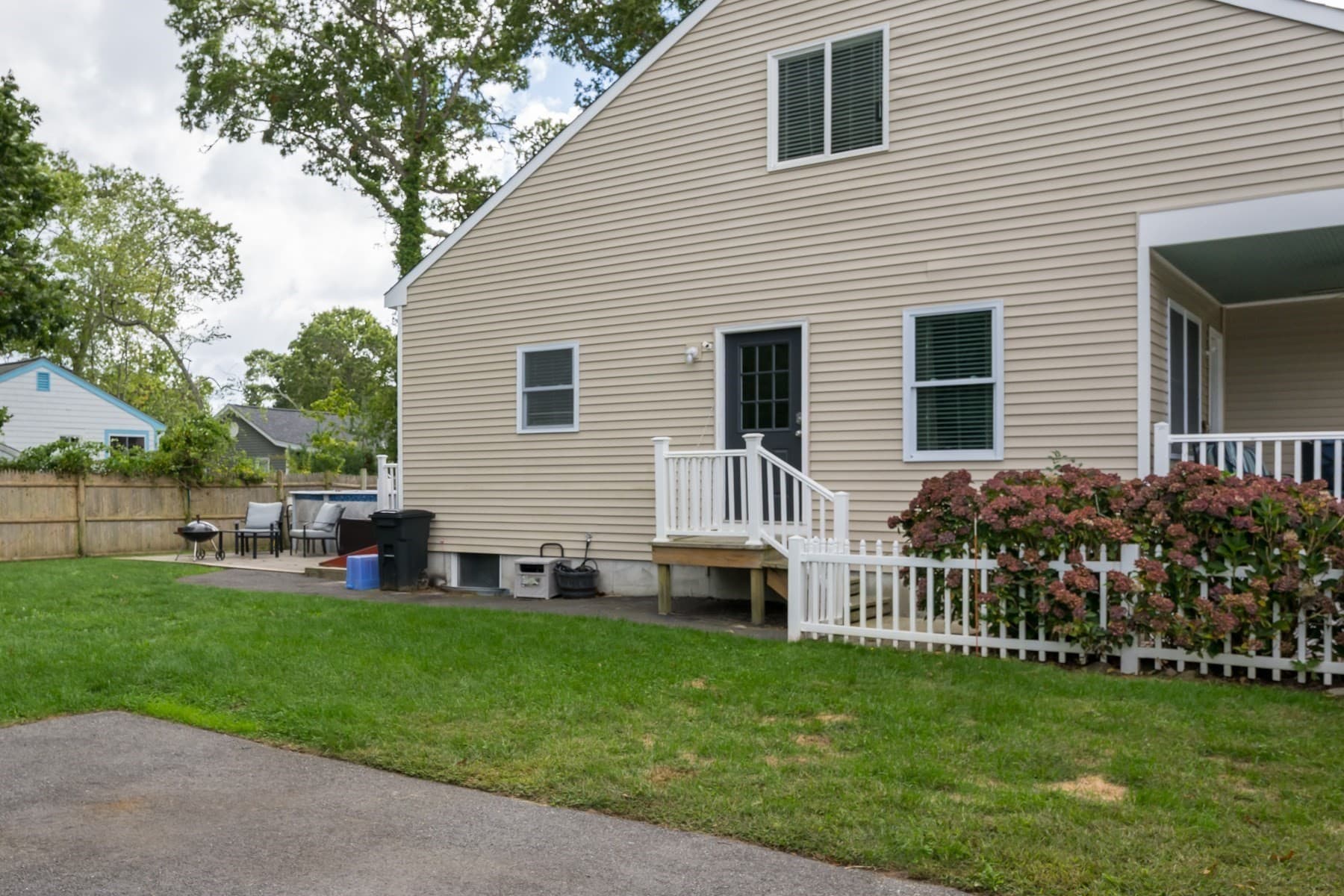Single Family Residence at 18 Elmwood St, Wareham MA 02571, Wareham, photo 26 of 33