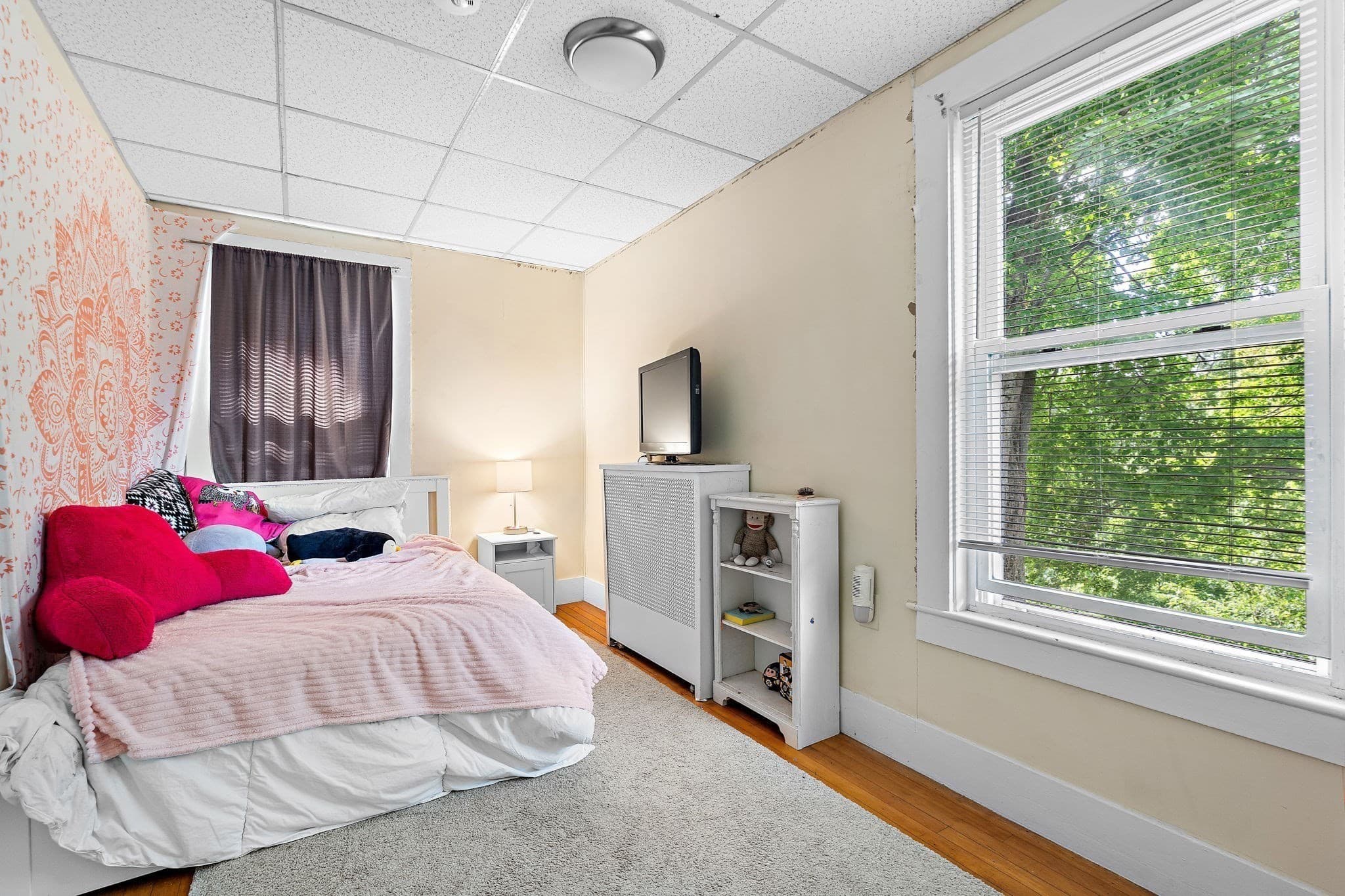 2 Family - 2 Units Up/Down at 46 Summer, Westborough MA 01581, Westborough, photo 12 of 25