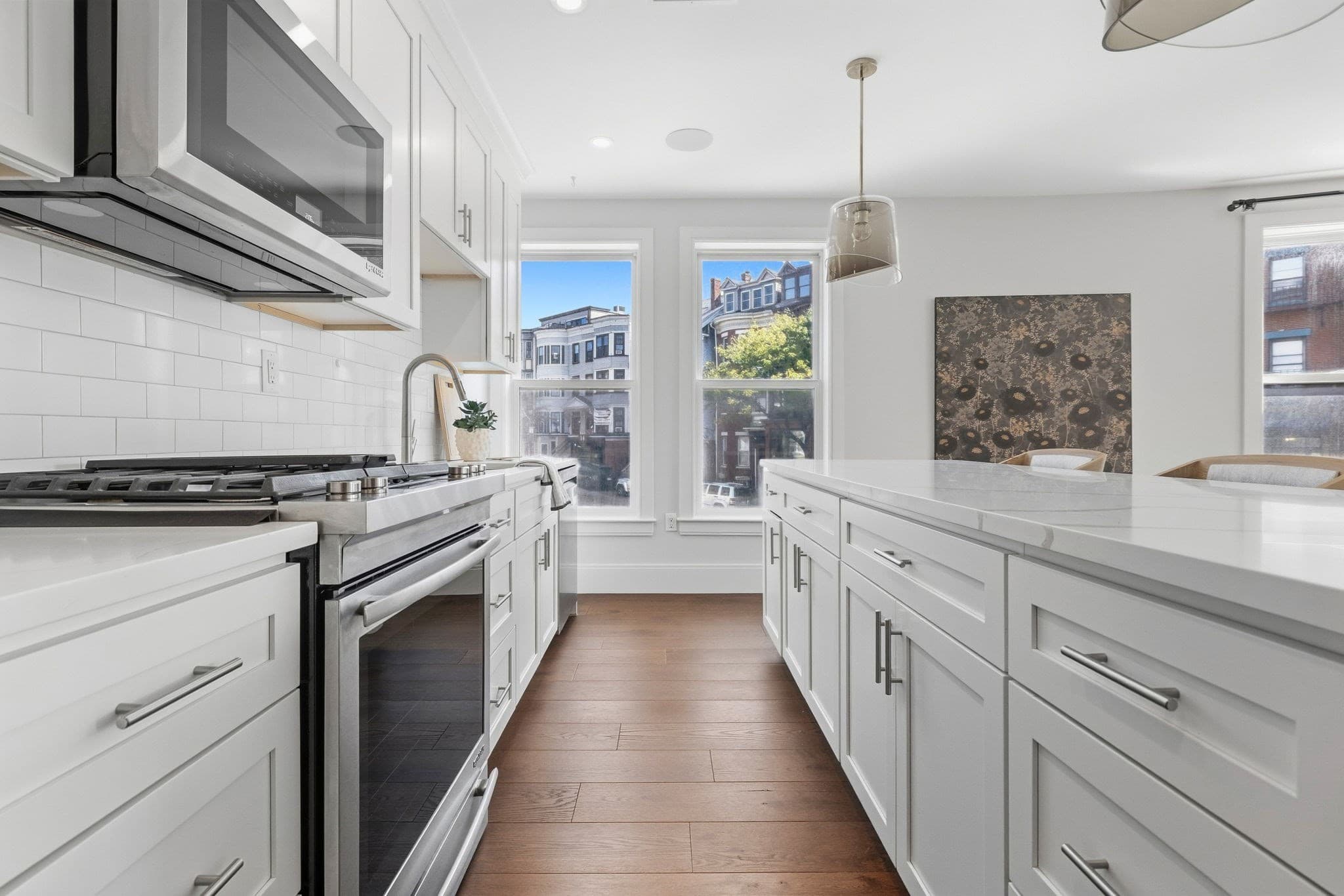 Condominium at 480 W Broadway # 104, Boston MA 02127, Boston, photo 5 of 31
