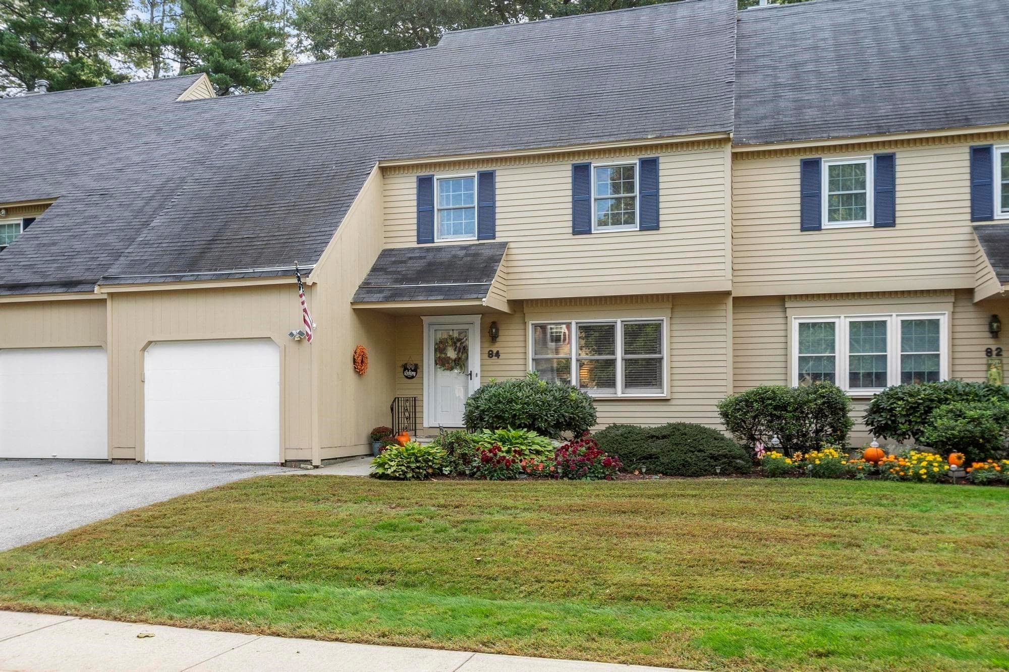 Condominium at 84 Waterford Dr # 84, Worcester MA 01602, Worcester, photo 3 of 39