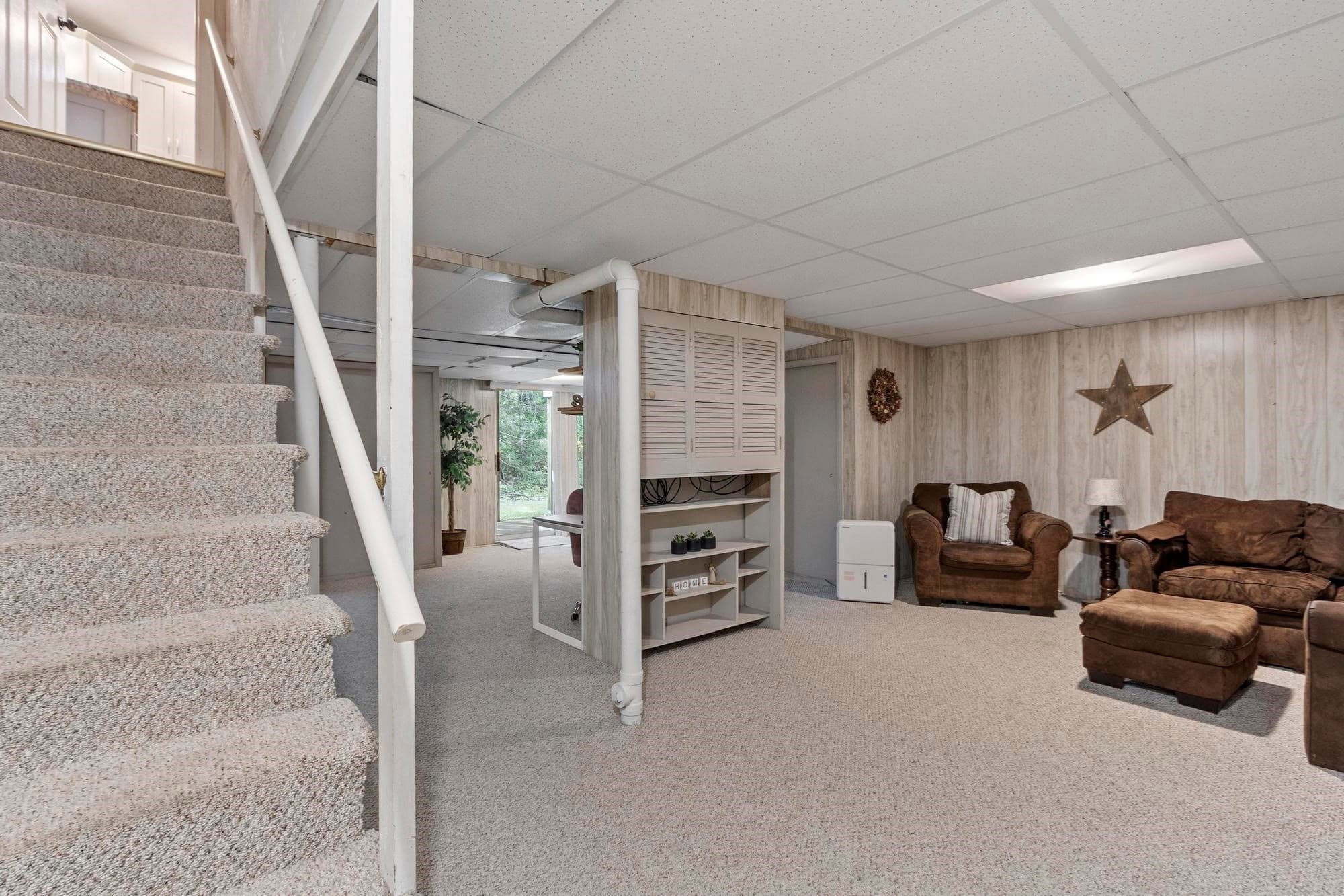 Condominium at 84 Waterford Dr # 84, Worcester MA 01602, Worcester, photo 31 of 39