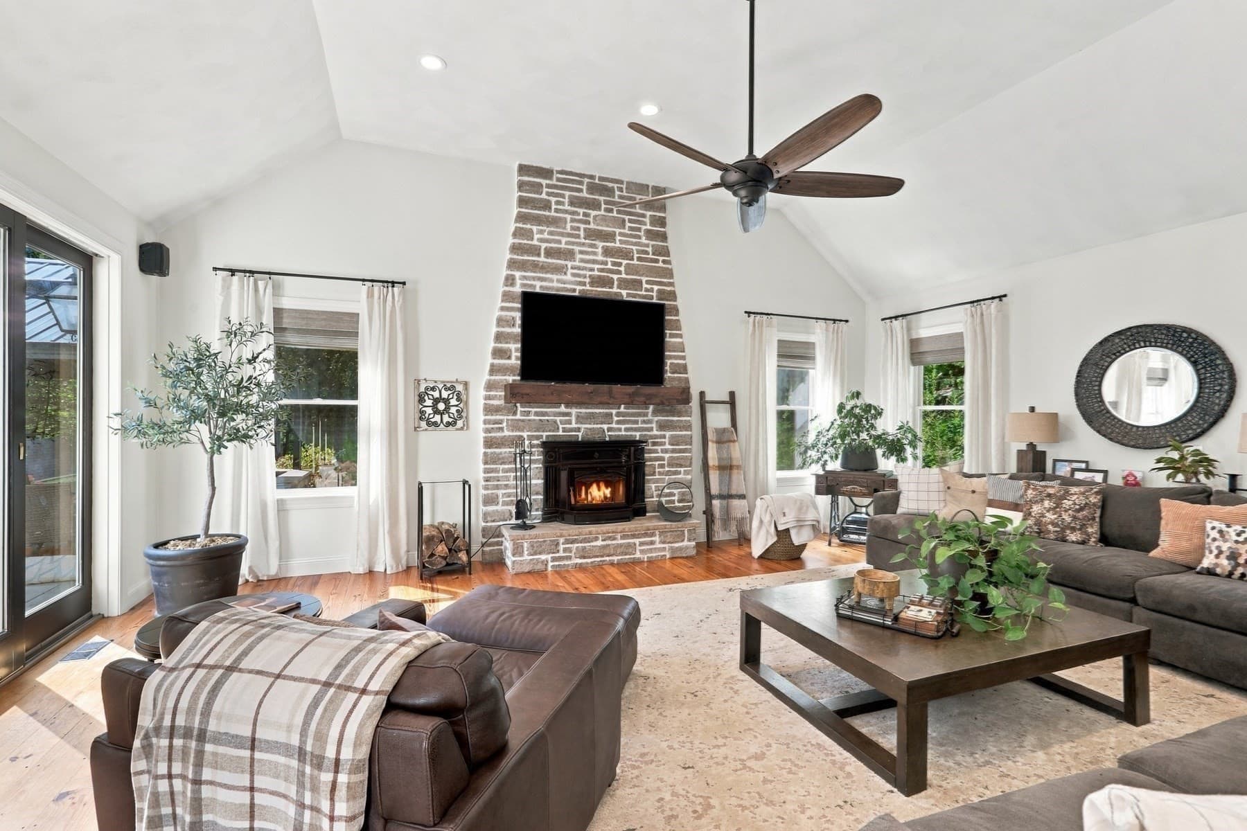 Single Family Residence at 17 Rock Brook Way, Boxford MA 01921, Boxford, photo 14 of 41