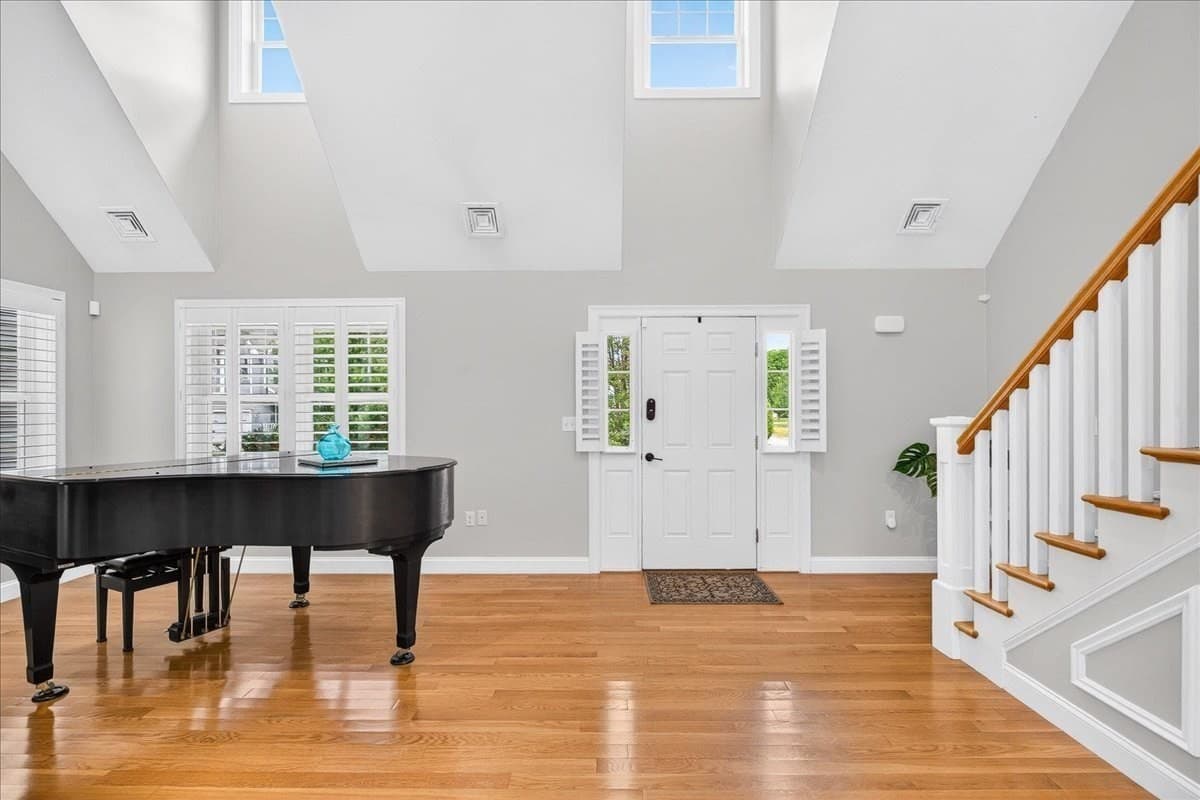 Single Family Residence at 45 Saw Mill Ln, Rockland MA 02370, Rockland, photo 6 of 38