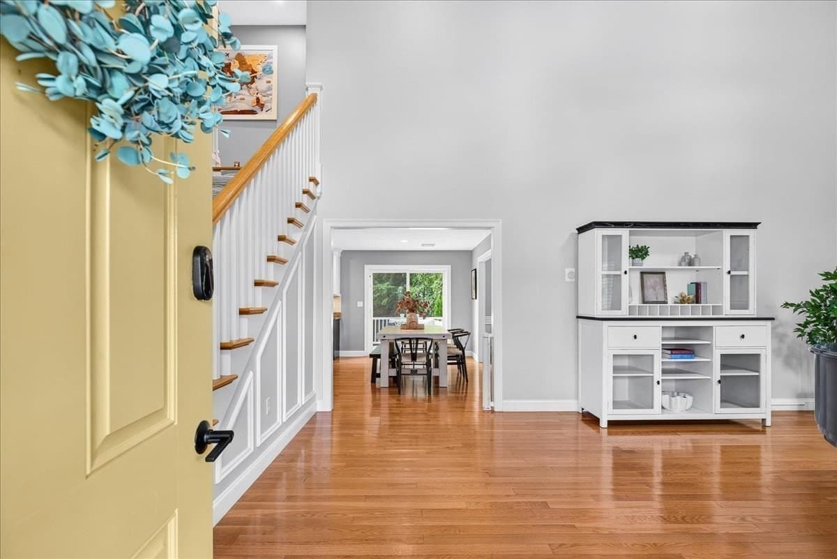 Single Family Residence at 45 Saw Mill Ln, Rockland MA 02370, Rockland, photo 4 of 38