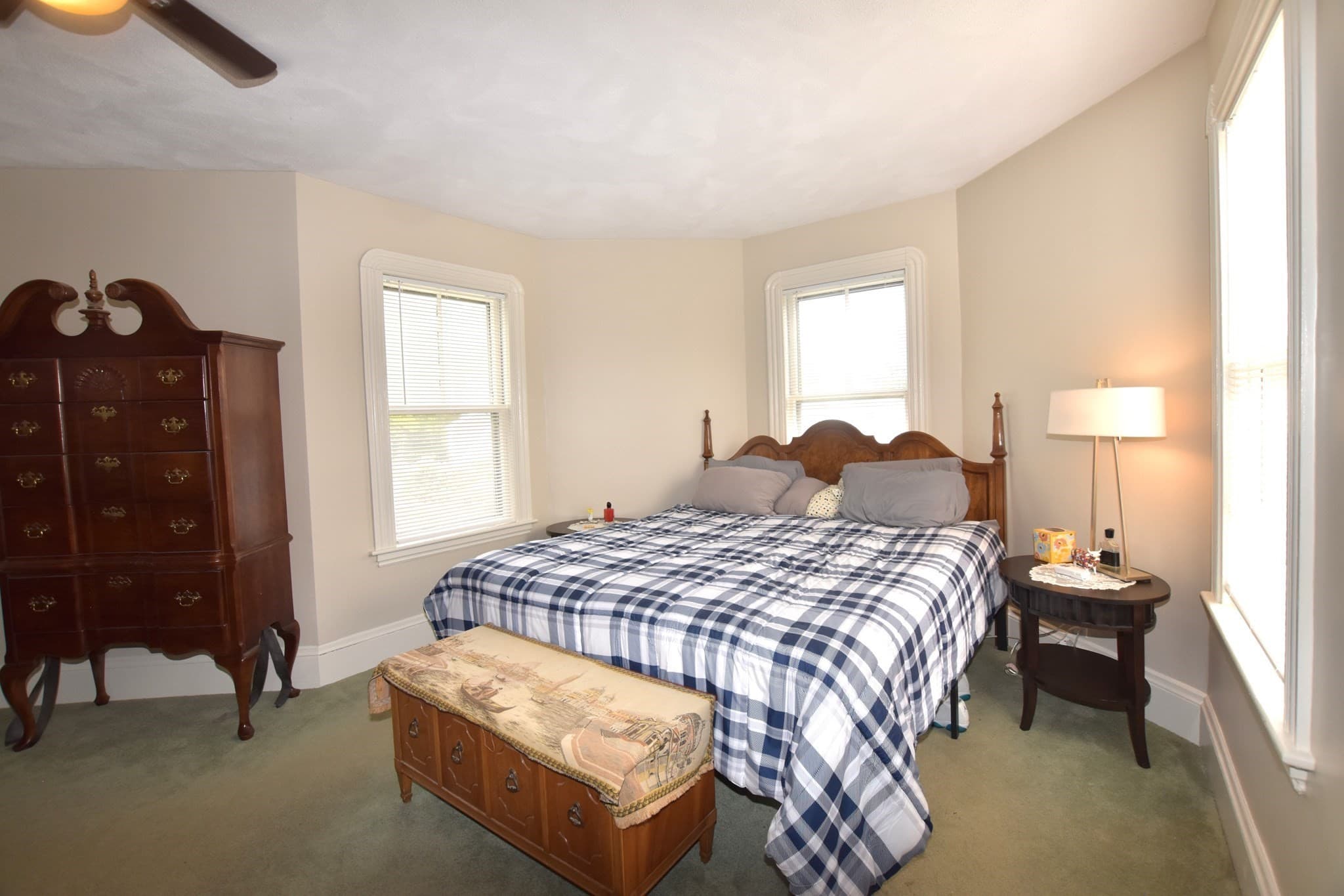 Single Family Residence at 10 Holly St, Watertown MA 02472, photo 17 of 35
