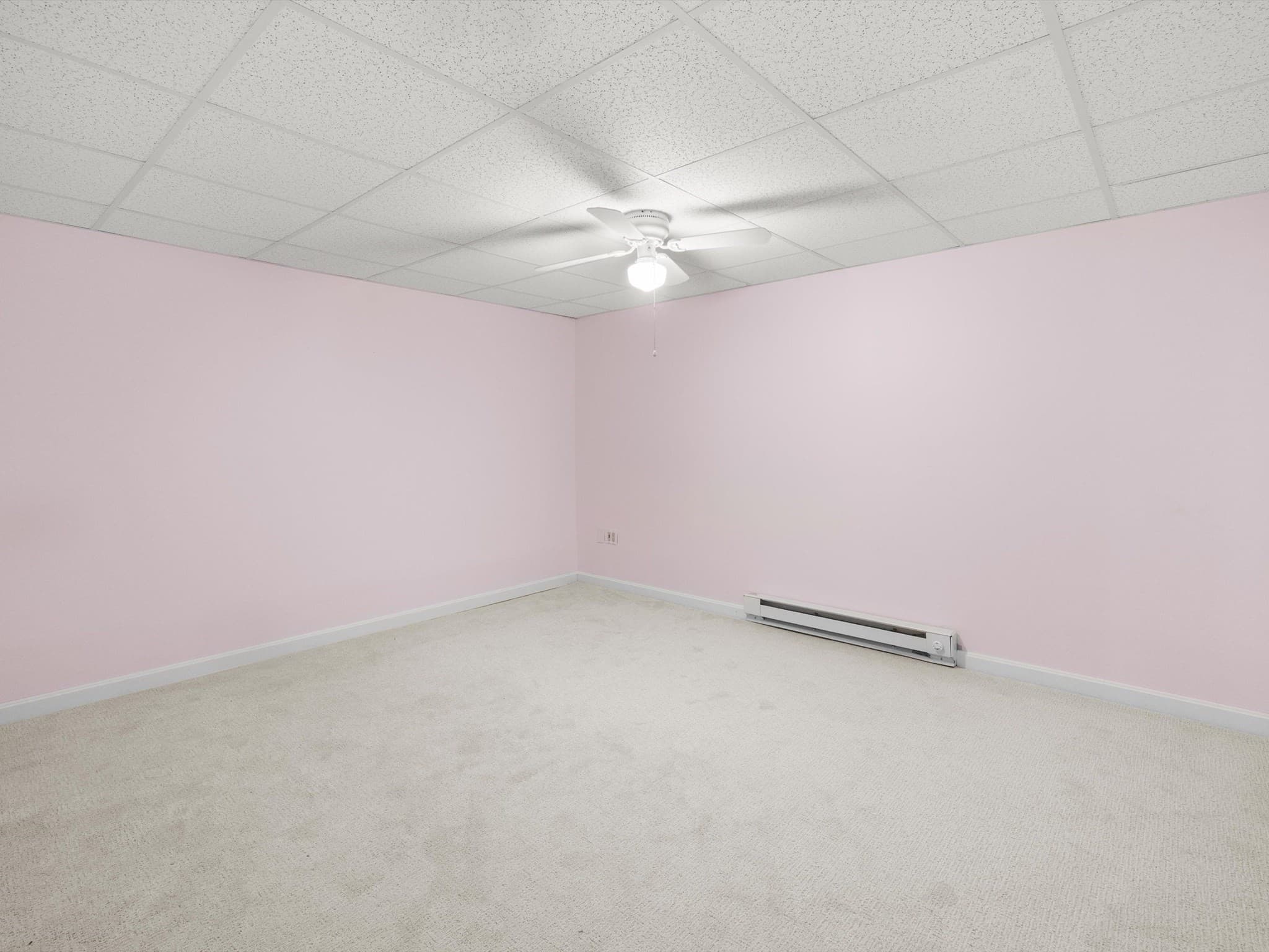 Condominium at 30 William Onthank Ln # 30, Southborough MA 01772, Southborough, photo 32 of 42