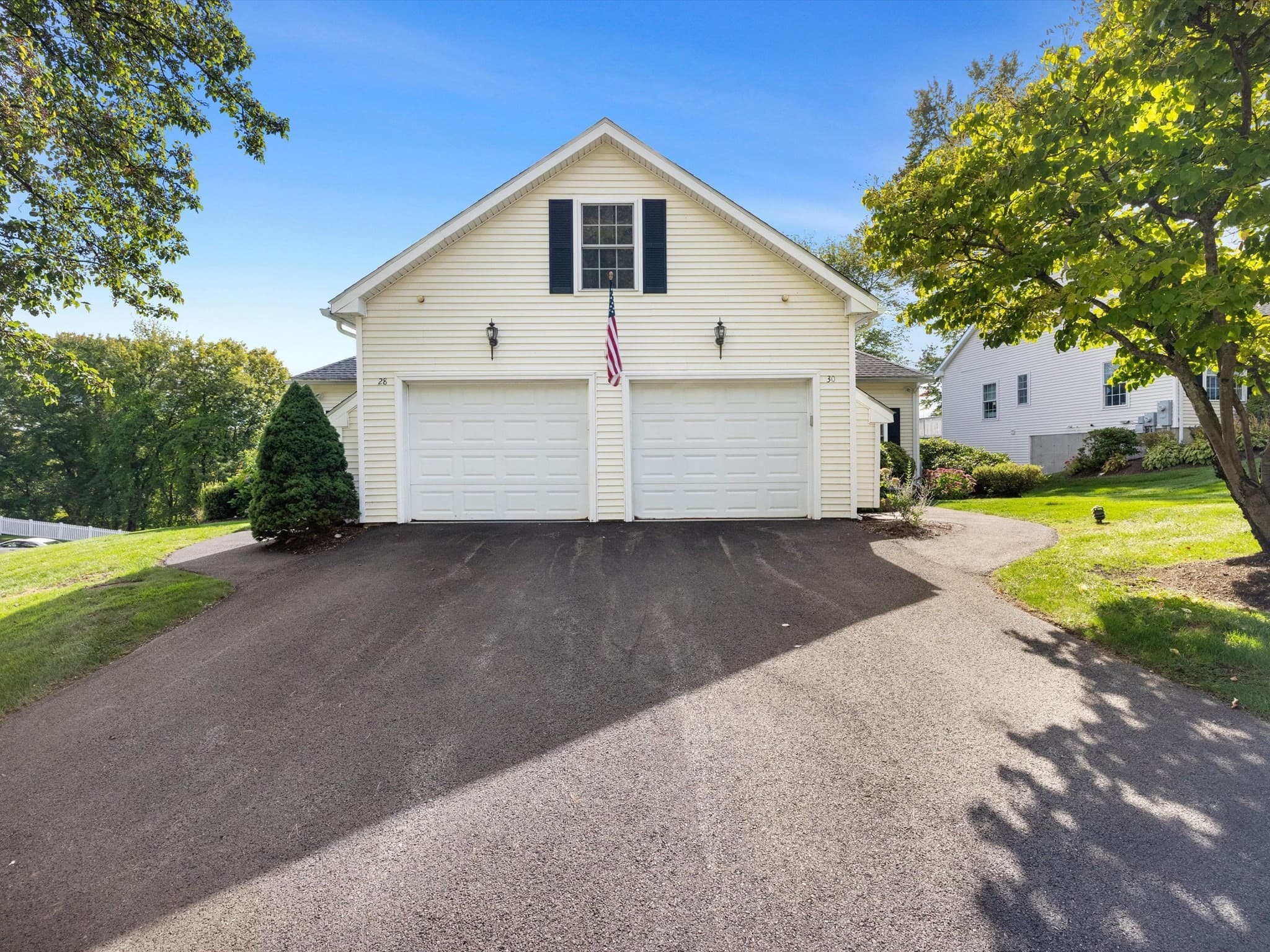 Condominium at 30 William Onthank Ln # 30, Southborough MA 01772, Southborough, photo 5 of 42