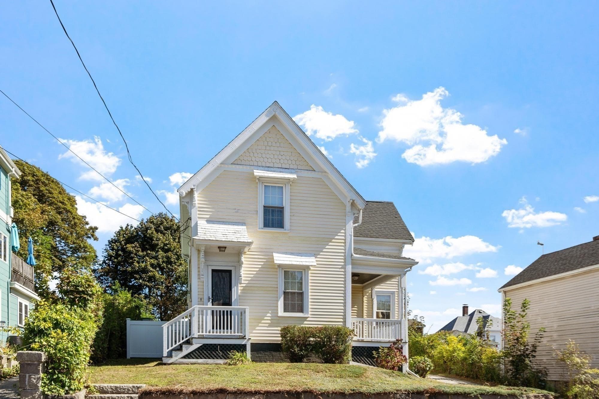 Single Family Residence at 37 Hartz St, Gloucester MA 01930, Gloucester, photo 2 of 29