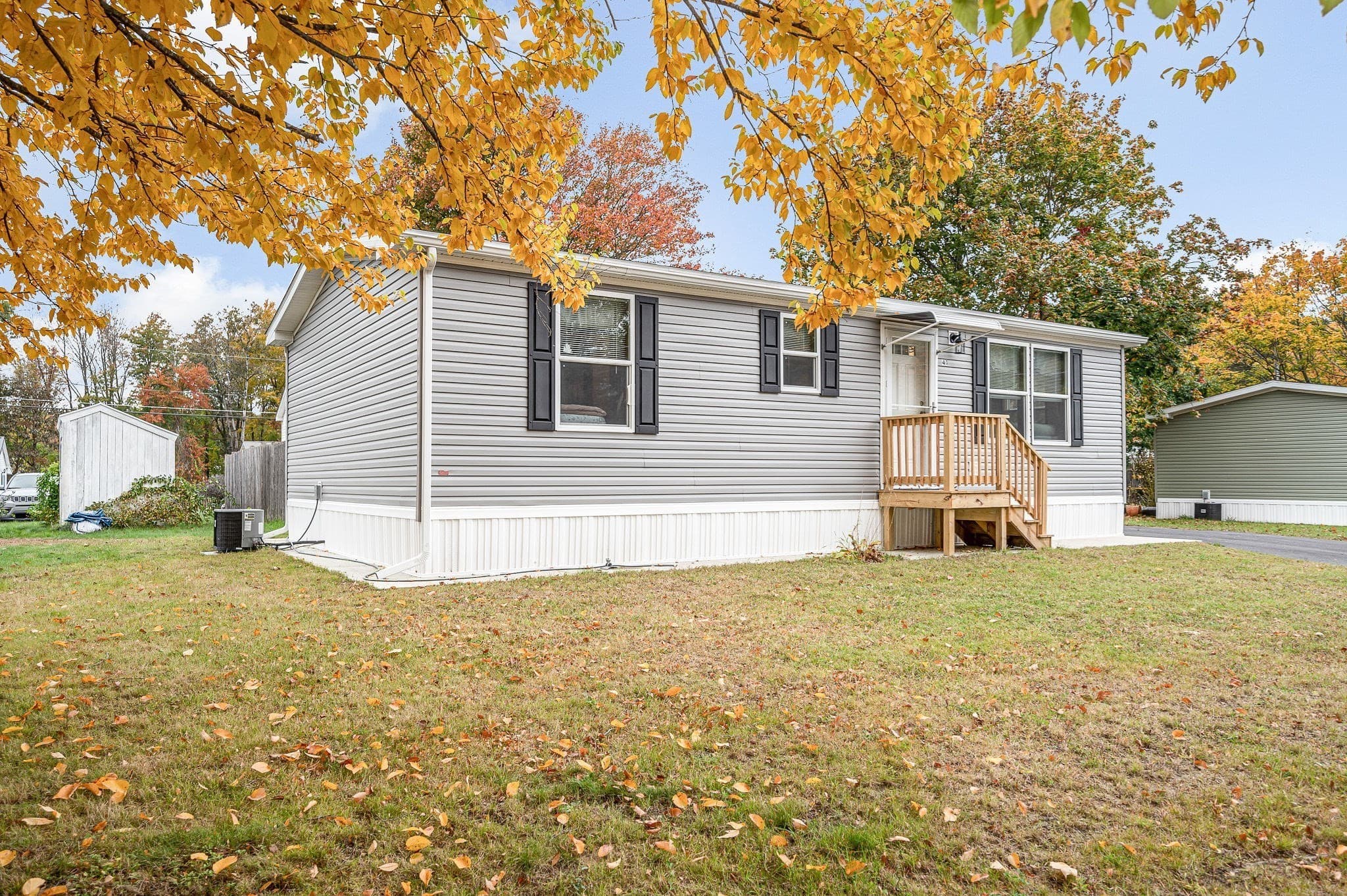 41 B St, Seabrook NH 03874