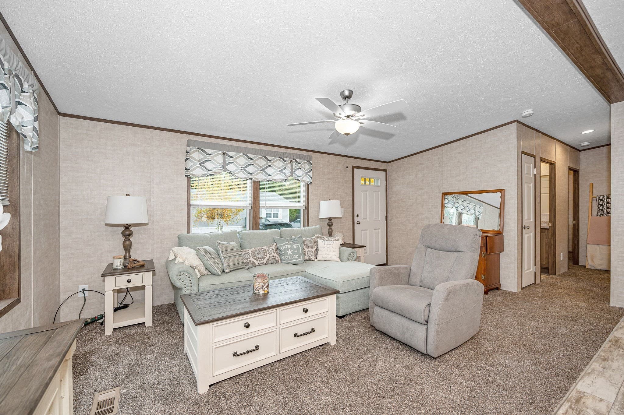 Mobile Home at 41 B St, Seabrook NH 03874, Seabrook, photo 15 of 31