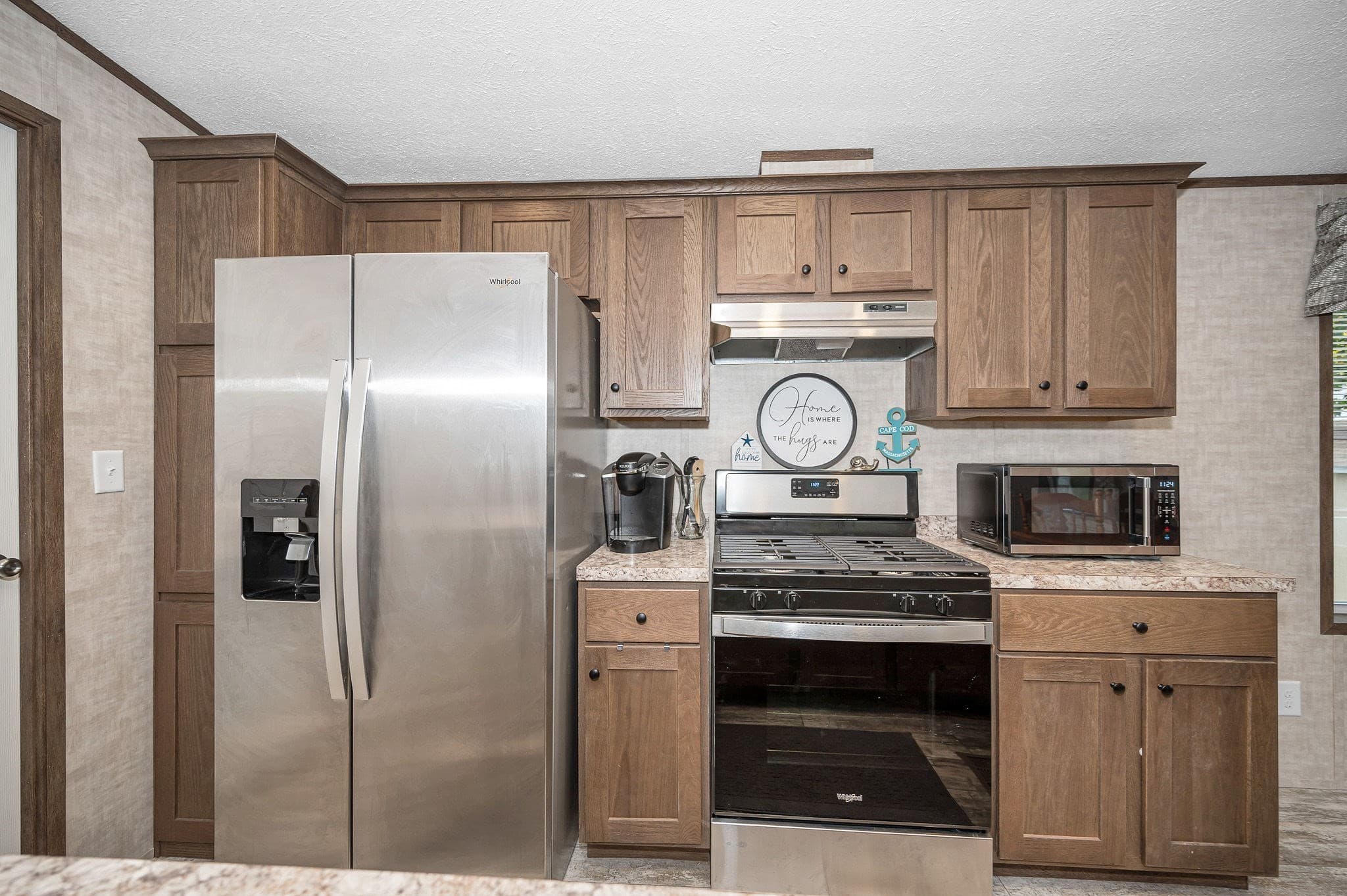Mobile Home at 41 B St, Seabrook NH 03874, Seabrook, photo 8 of 31