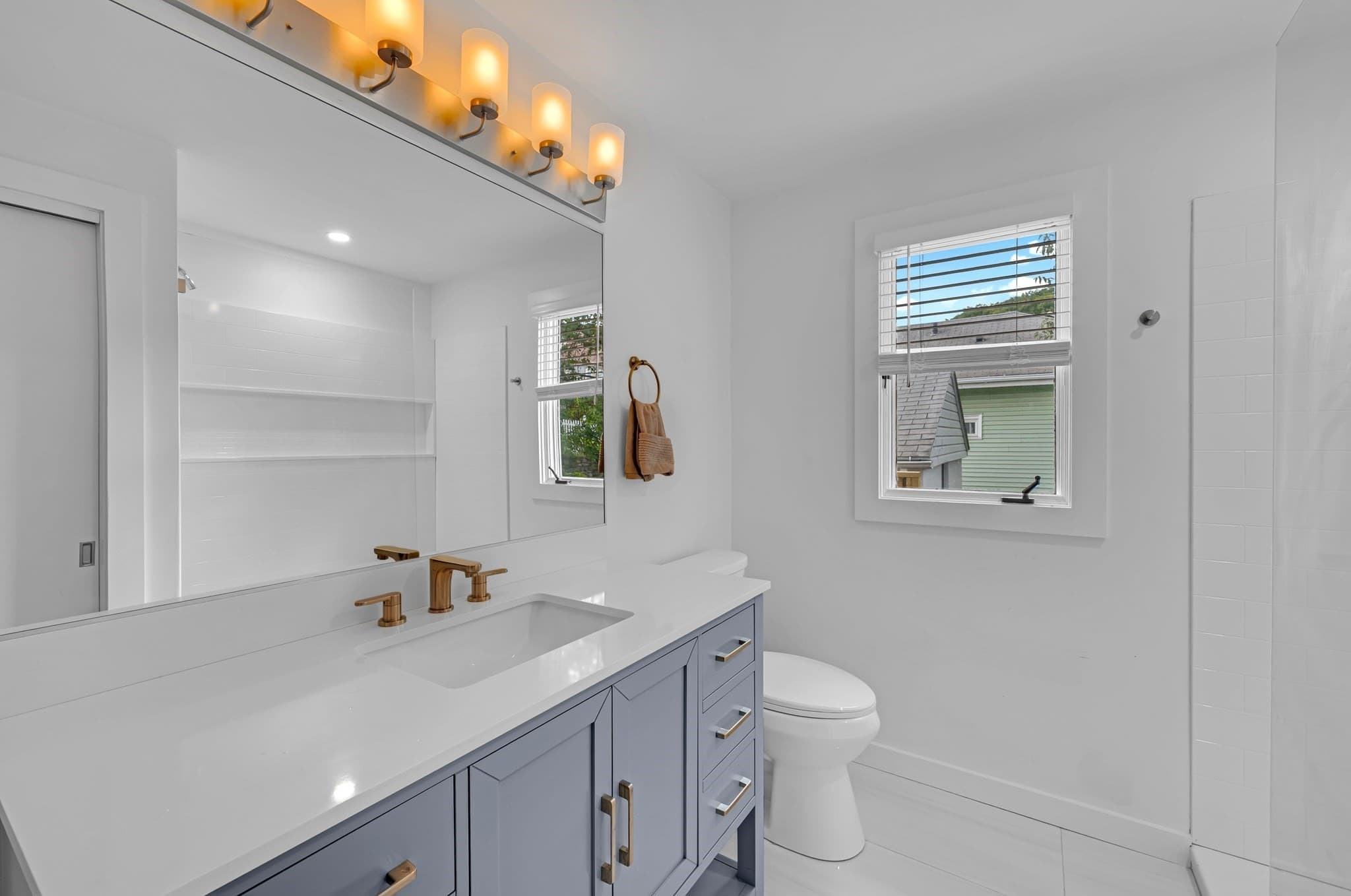 Single Family Residence at 79 Chilmark St, Worcester MA 01604, Worcester, photo 14 of 30