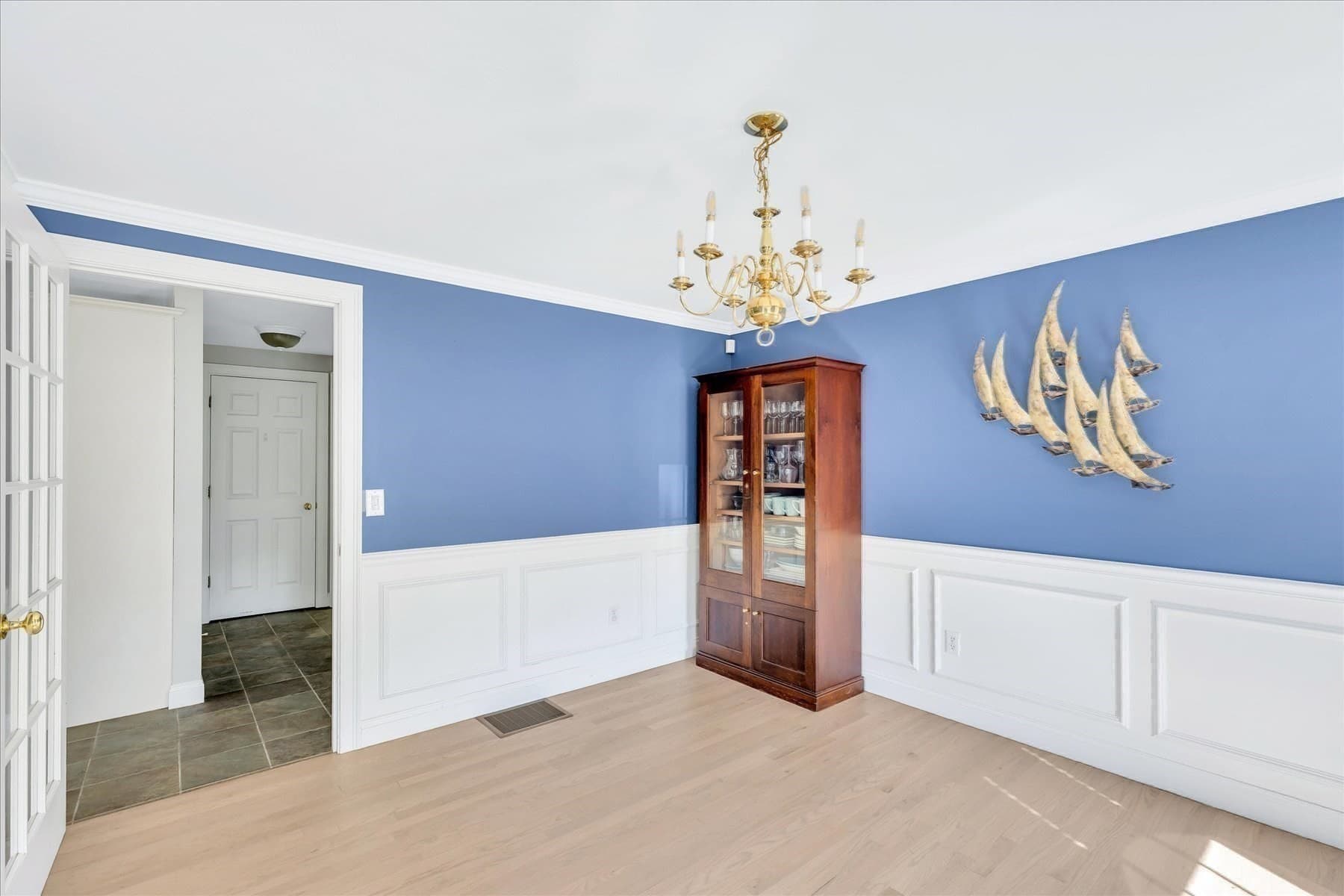 Single Family Residence at 5 Granite Cir, Sandwich MA 02537, Sandwich, photo 14 of 39