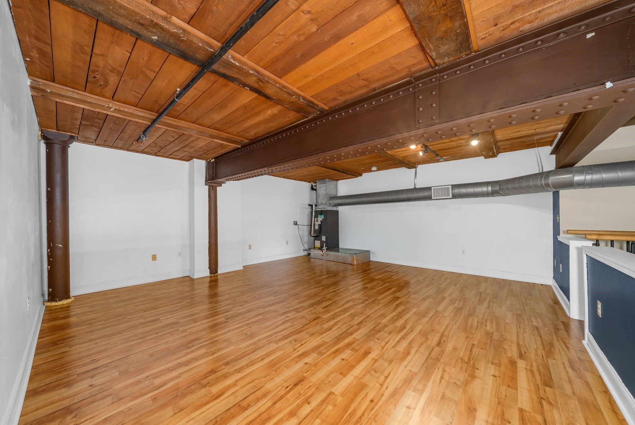 Condominium at 10 Kearney Sq # 307, Lowell MA 01852, Lowell, photo 6 of 15