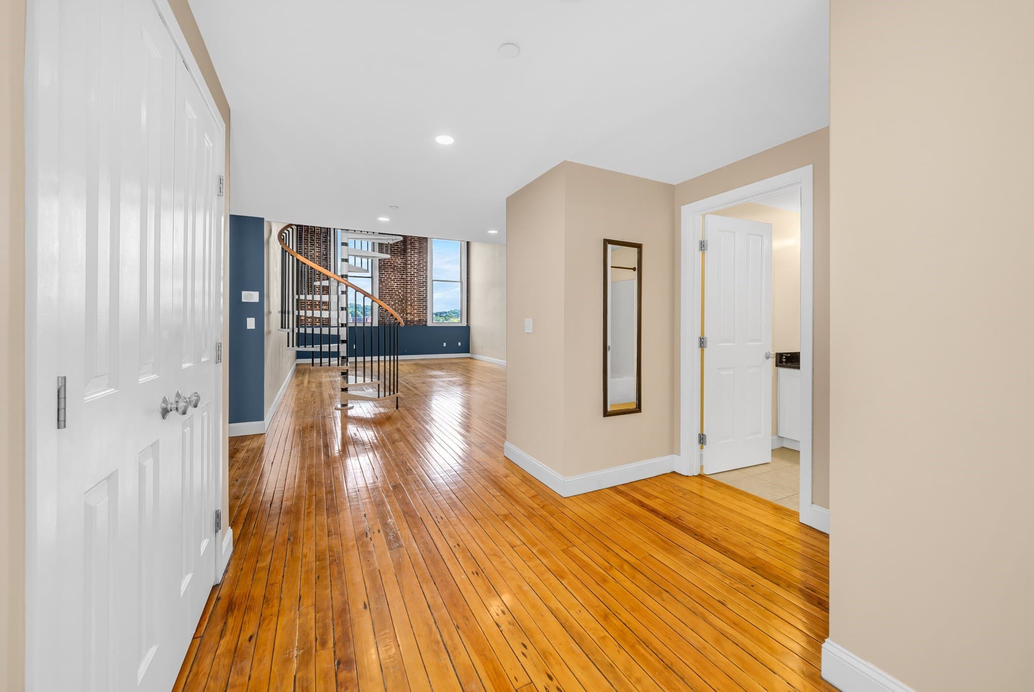 Condominium at 10 Kearney Sq # 307, Lowell MA 01852, Lowell, photo 11 of 15