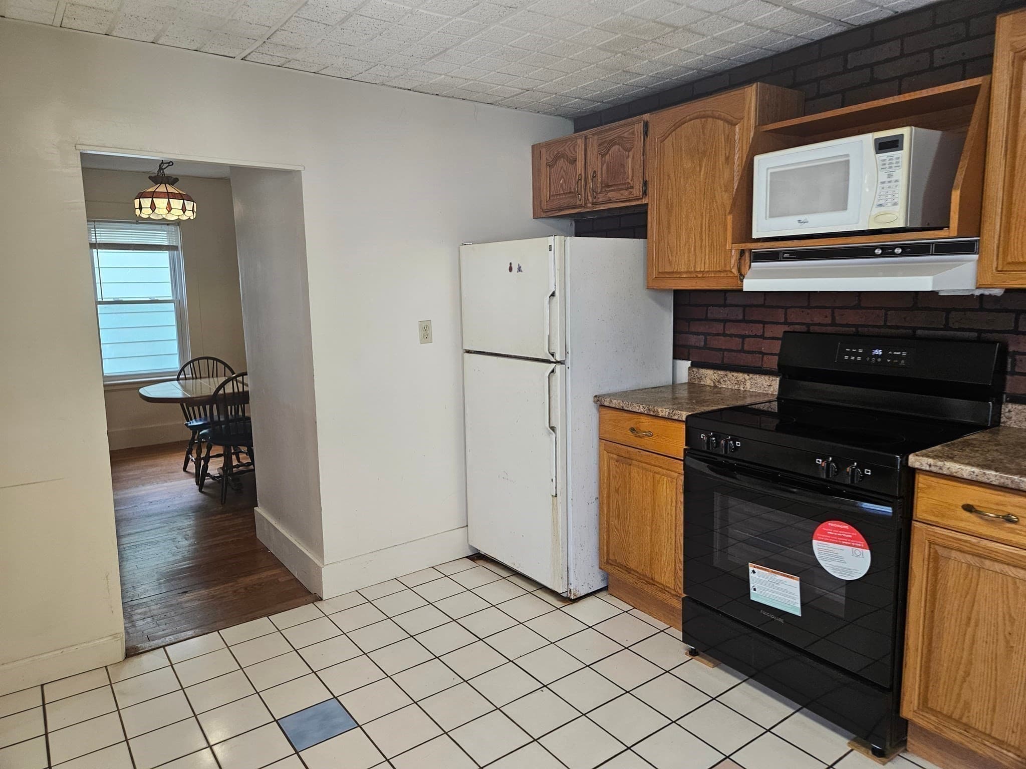 2 Family - 2 Units Up/Down at 22-24 Prout, Quincy MA 02169, Quincy, photo 8 of 37
