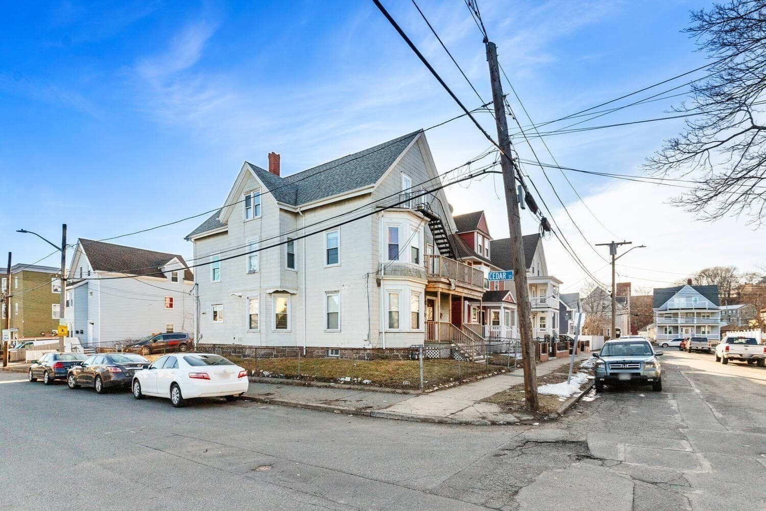 3 Family - 3 Units Up/Down at 16 Salem St, Lynn MA 01905, Lynn, photo 3 of 42