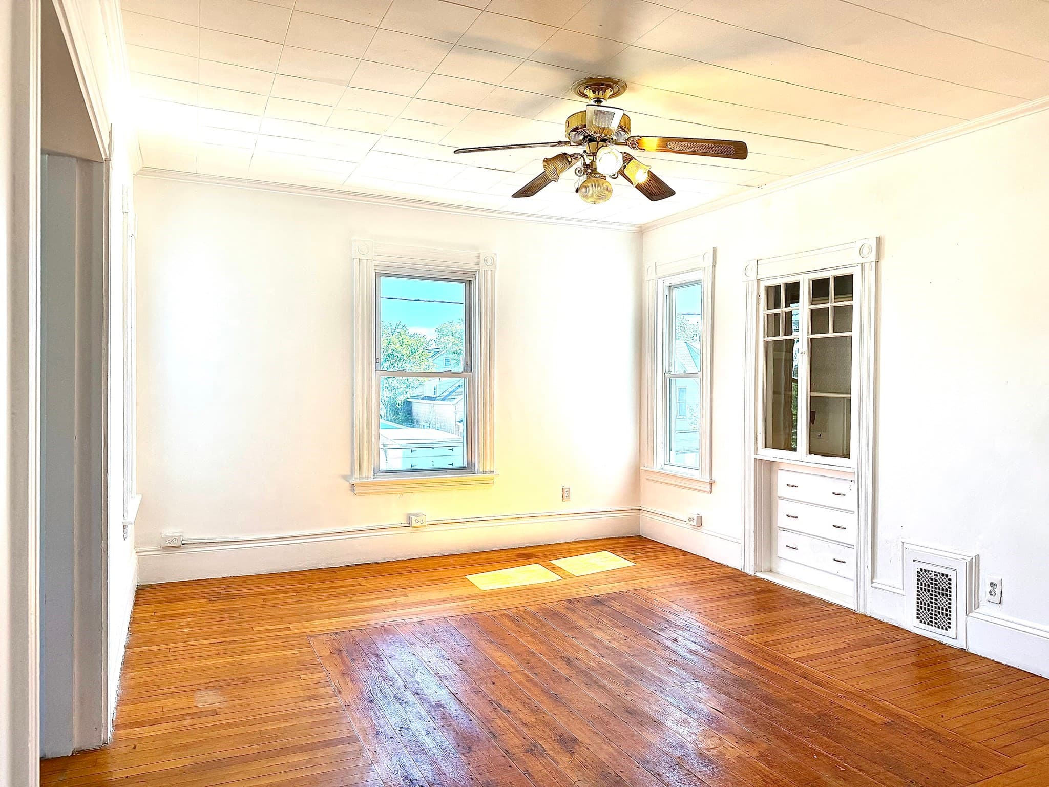 3 Family - 3 Units Up/Down at 16 Salem St, Lynn MA 01905, Lynn, photo 19 of 42