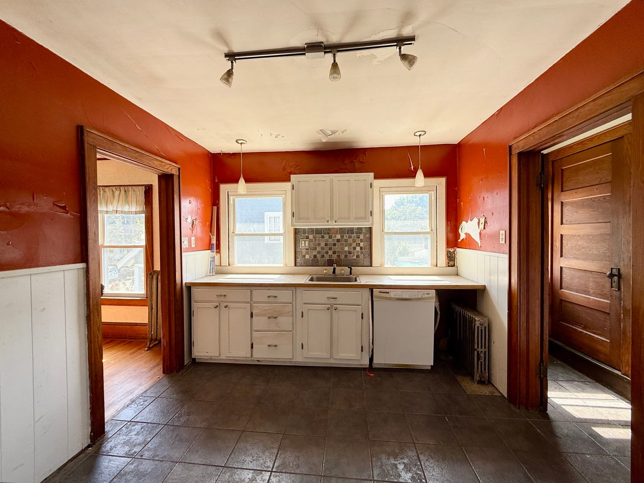 Multi Family at 23 Marcella Ave, Pittsfield MA 01201, Pittsfield, photo 21 of 34