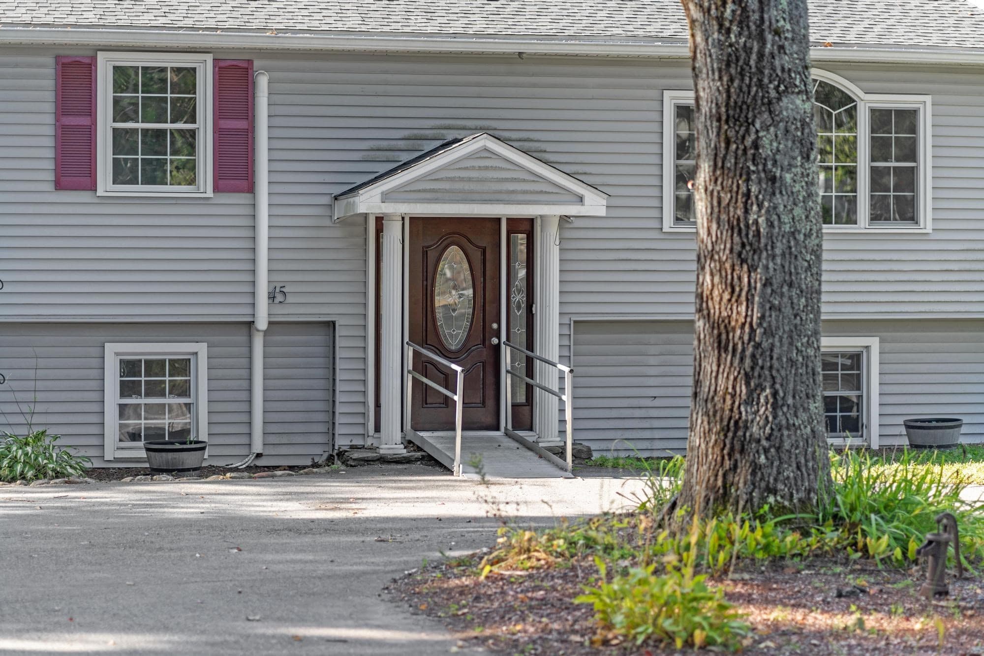 Single Family Residence at 45 Williamsville Rd, Hubbardston MA 01452, Hubbardston, photo 6 of 42