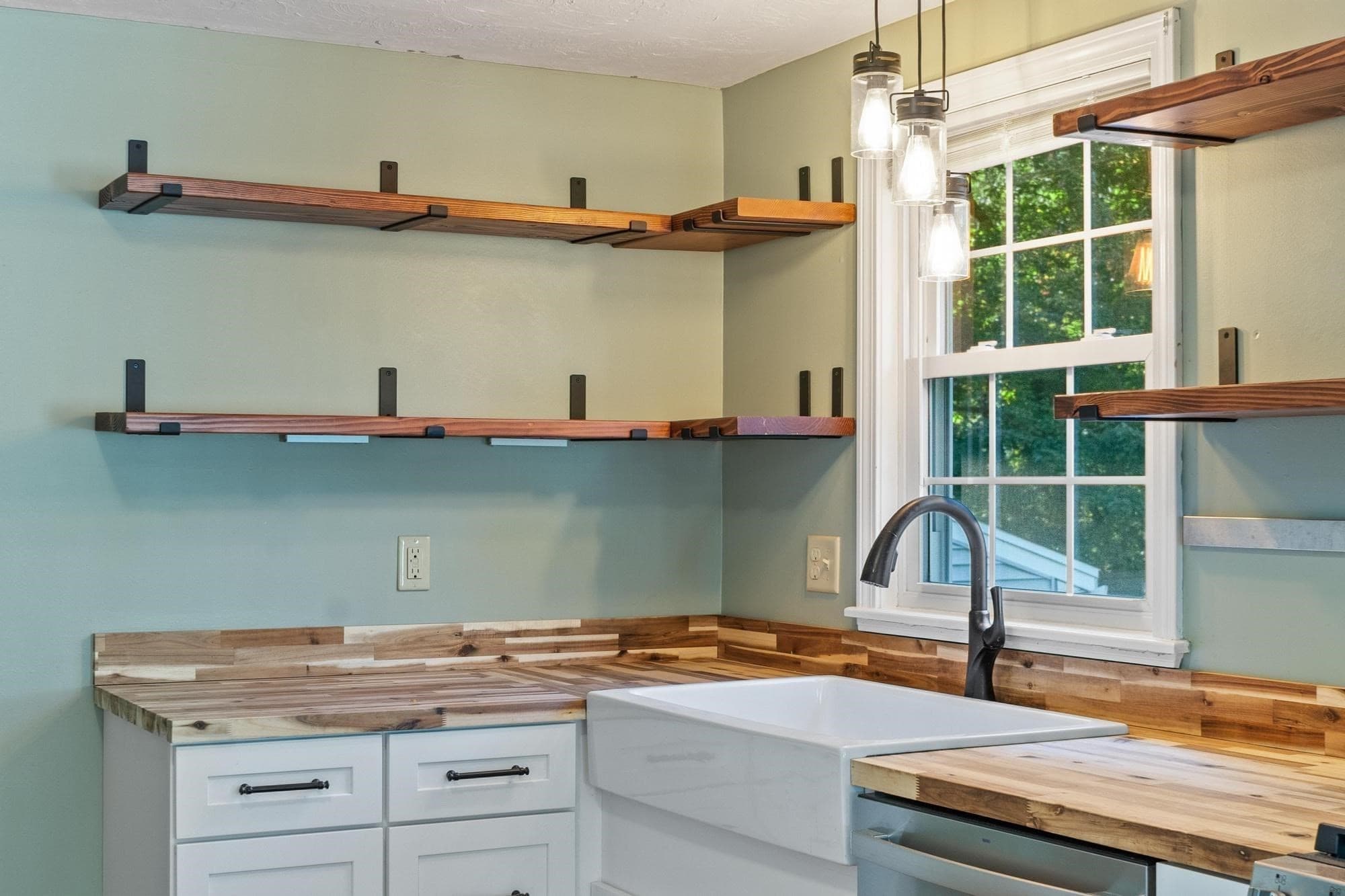 Single Family Residence at 45 Williamsville Rd, Hubbardston MA 01452, Hubbardston, photo 24 of 42