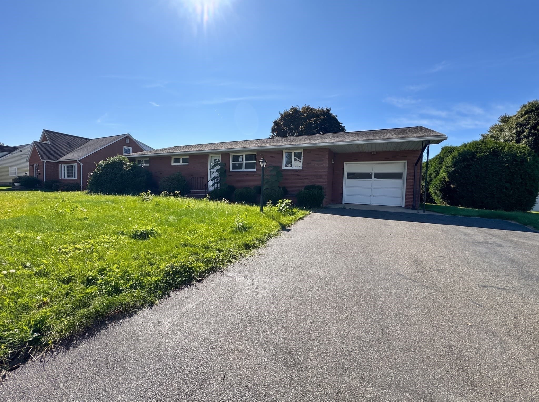 Single Family Residence at 50 Van Horn St, Chicopee MA 01013, Chicopee, photo 2 of 25