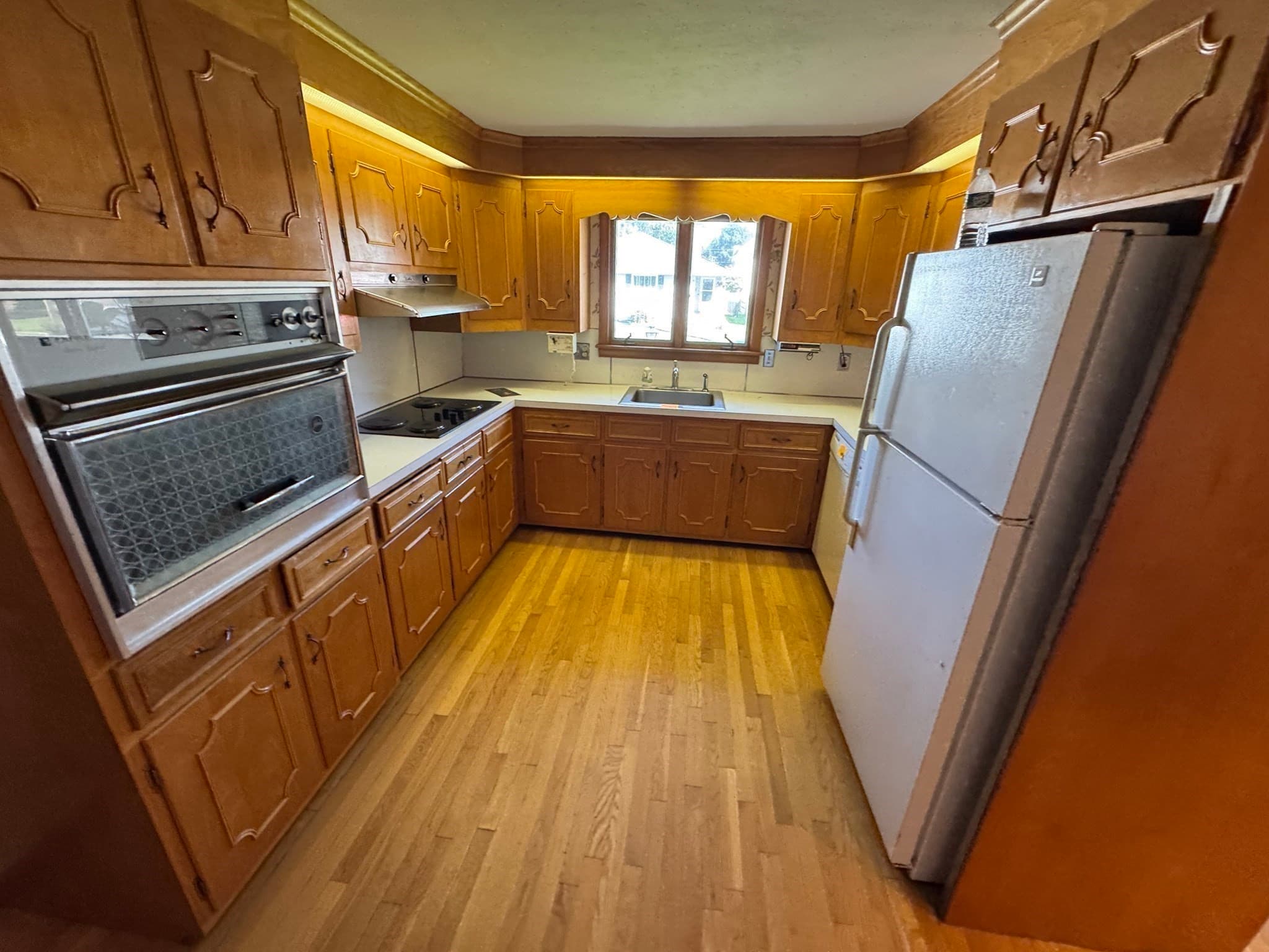 Single Family Residence at 50 Van Horn St, Chicopee MA 01013, Chicopee, photo 3 of 25