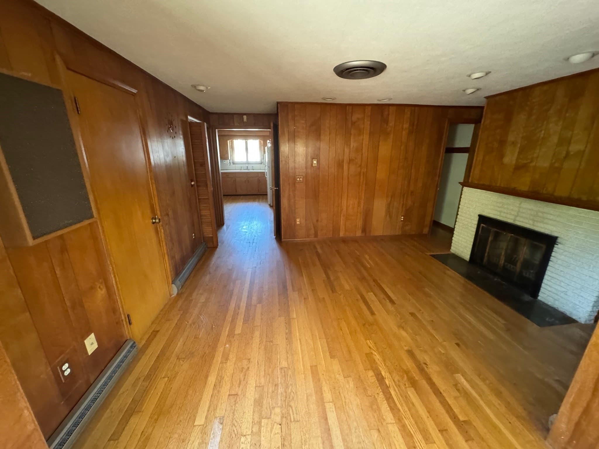 Single Family Residence at 50 Van Horn St, Chicopee MA 01013, Chicopee, photo 8 of 25