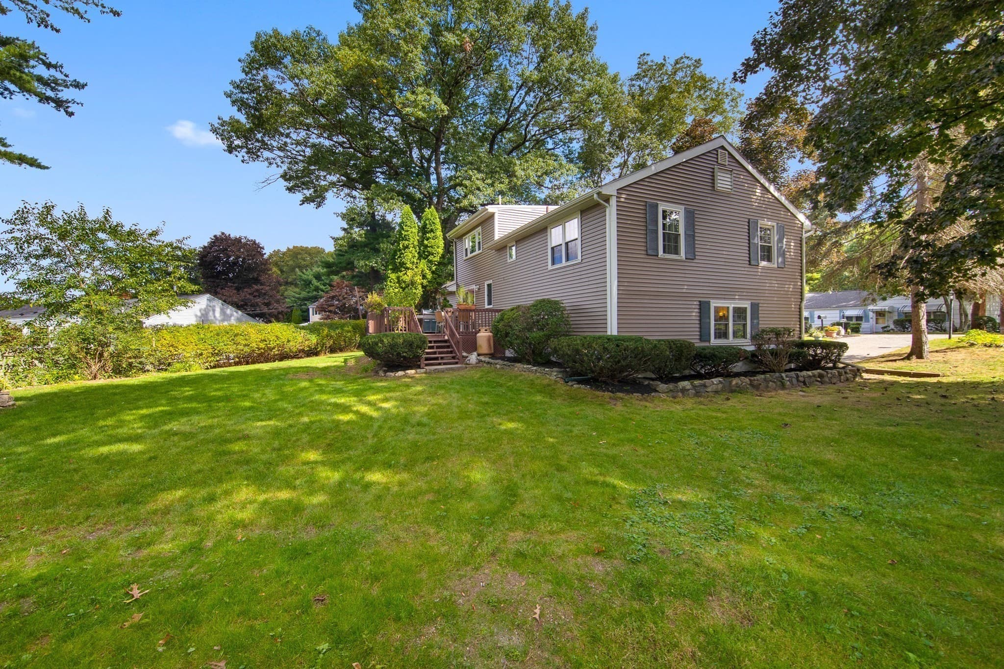 Single Family Residence at 17 Rich Rd, Woburn MA 01801, Woburn, photo 23 of 27
