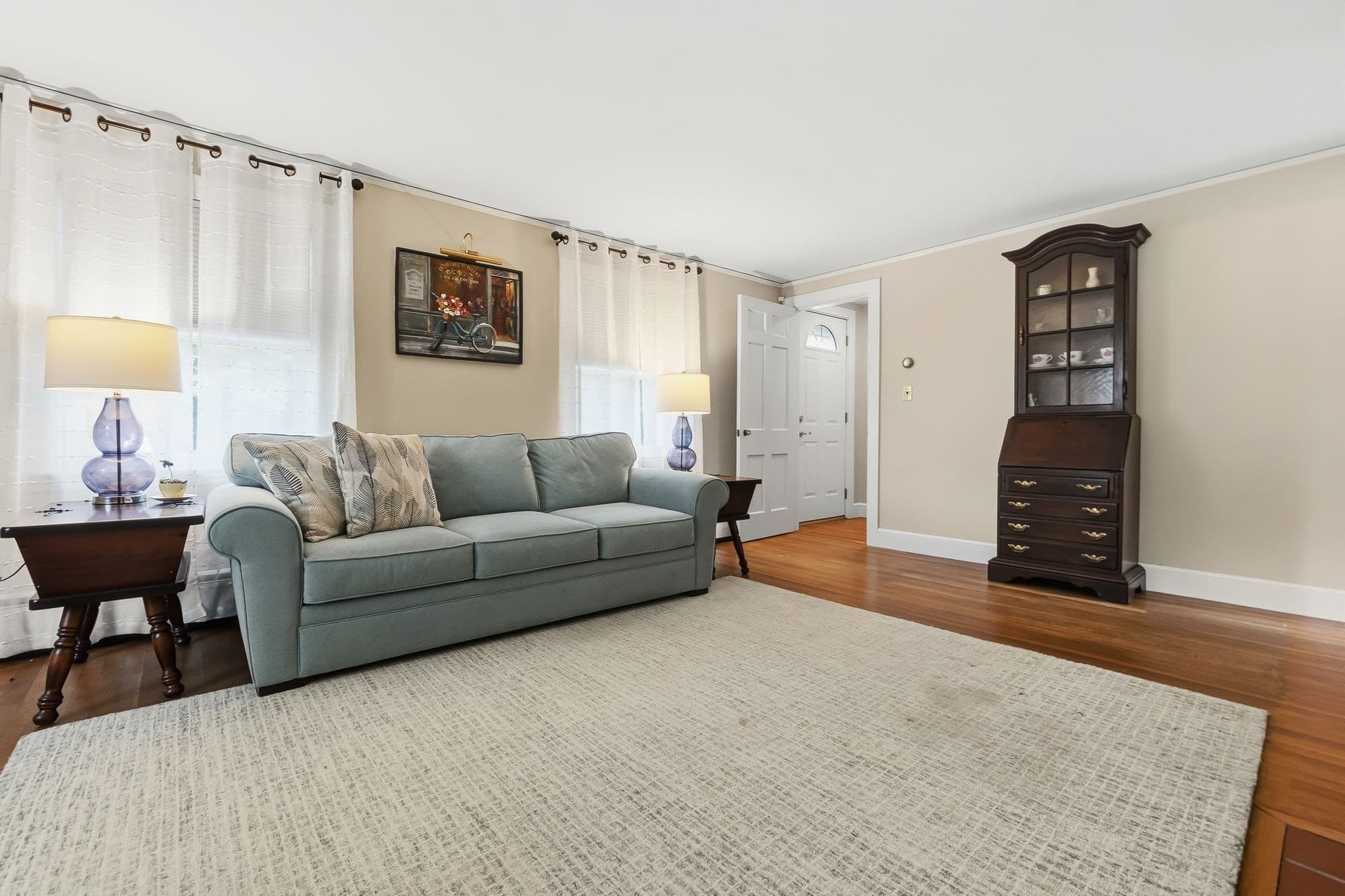 Single Family Residence at 8 Savoy Rd., Hamilton MA 01982, Hamilton, photo 5 of 22