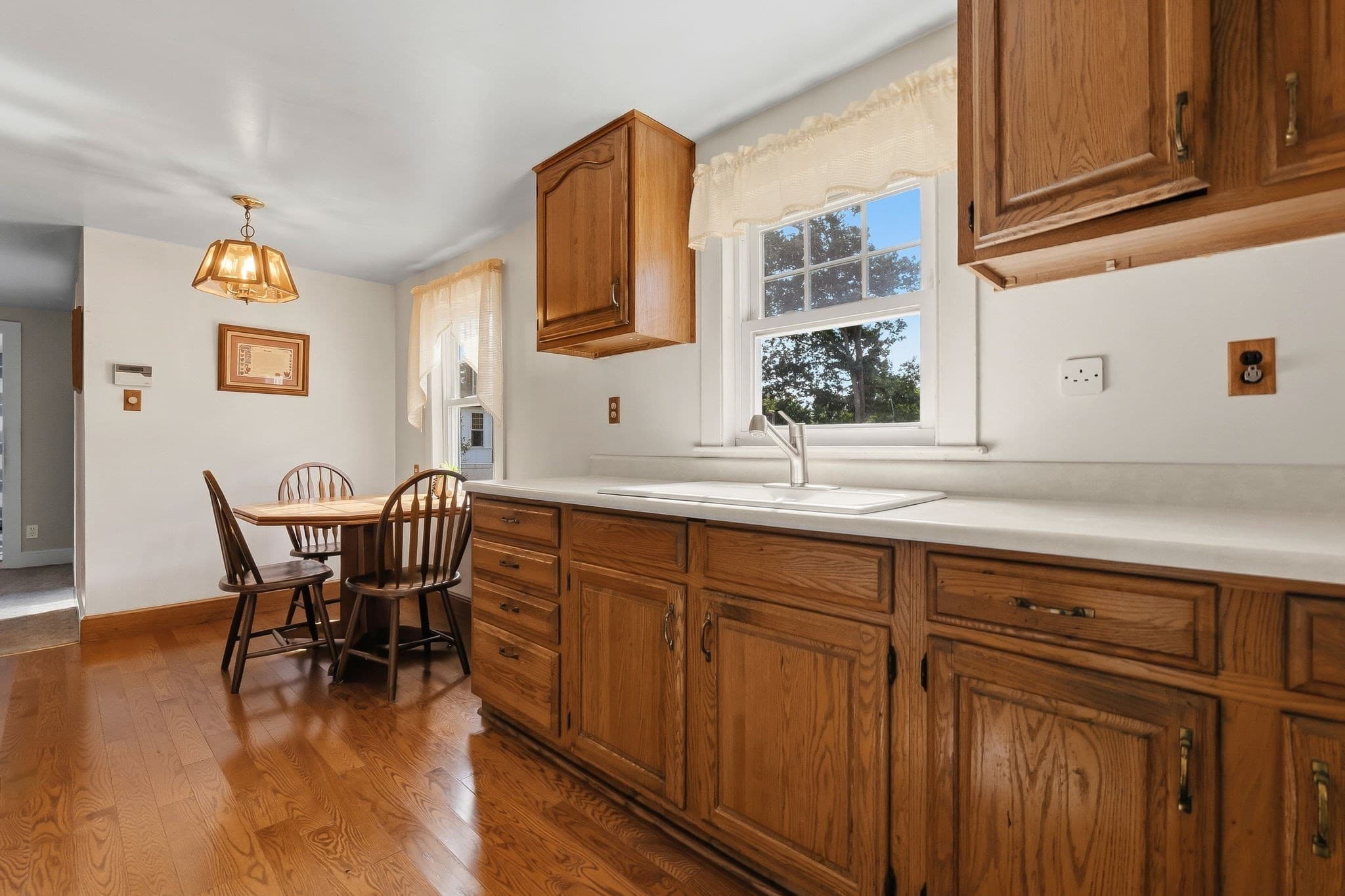 Single Family Residence at 8 Savoy Rd., Hamilton MA 01982, Hamilton, photo 4 of 22