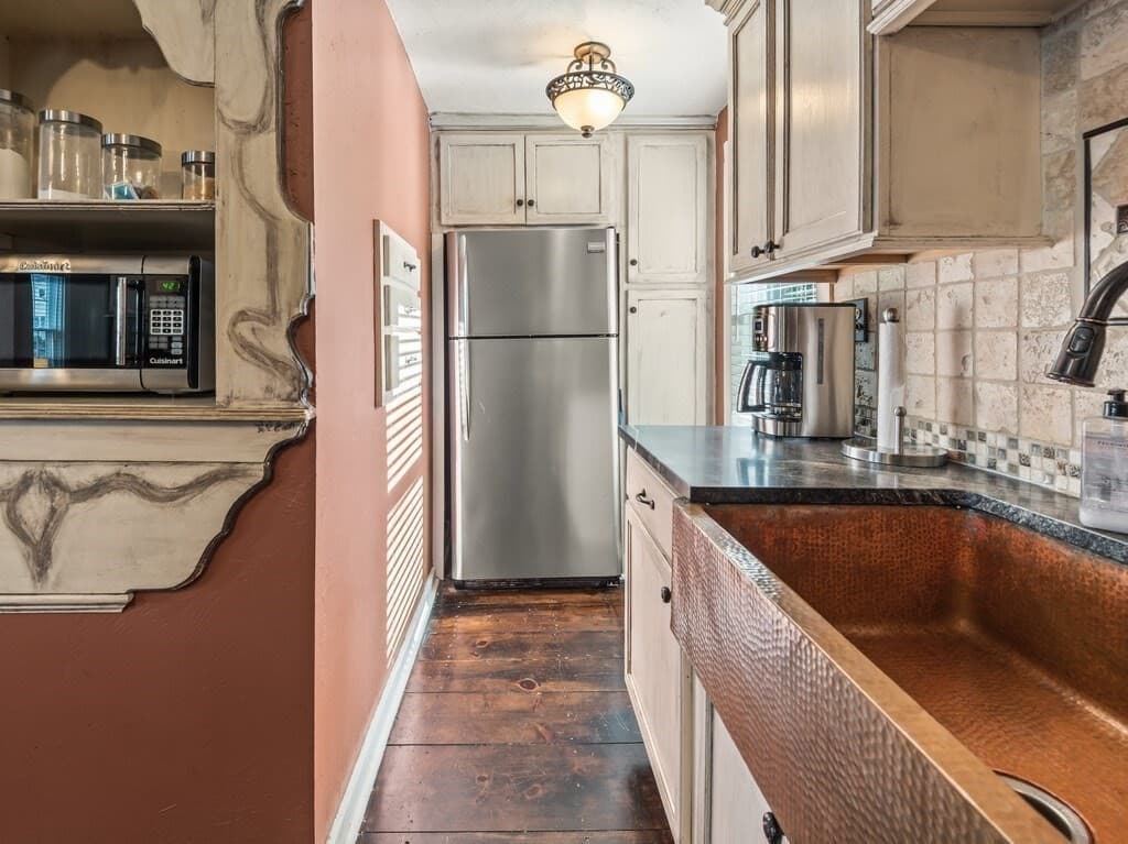 Single Family Residence at 1 Wesleyan St, Shrewsbury MA 01545, Shrewsbury, photo 18 of 37