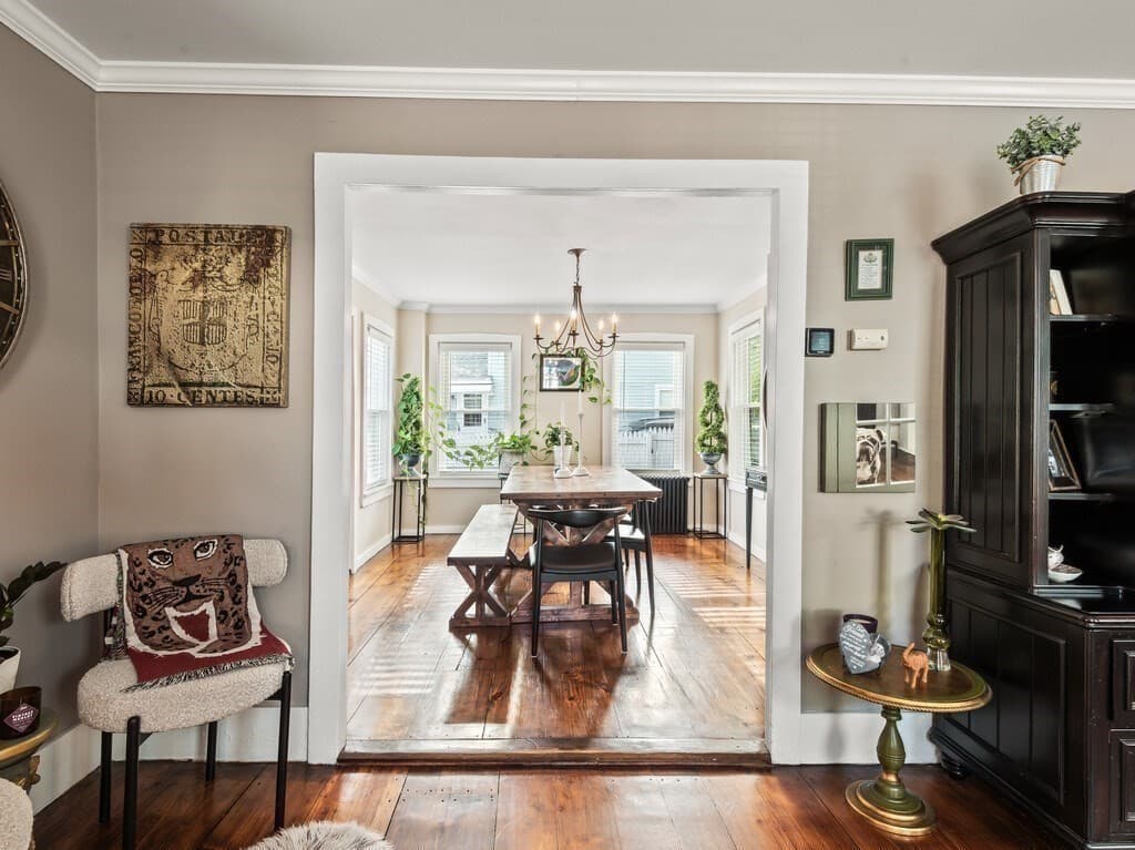 Single Family Residence at 1 Wesleyan St, Shrewsbury MA 01545, Shrewsbury, photo 11 of 37