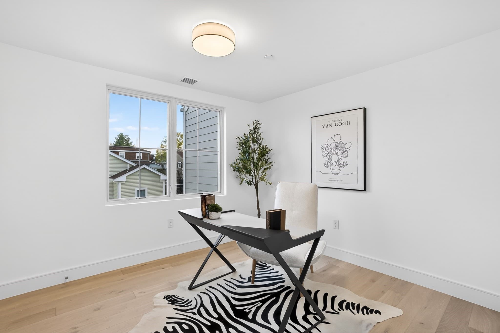 Single Family Residence at 17 Jewett Place # 2, Newton MA 02458, Newton, photo 22 of 31