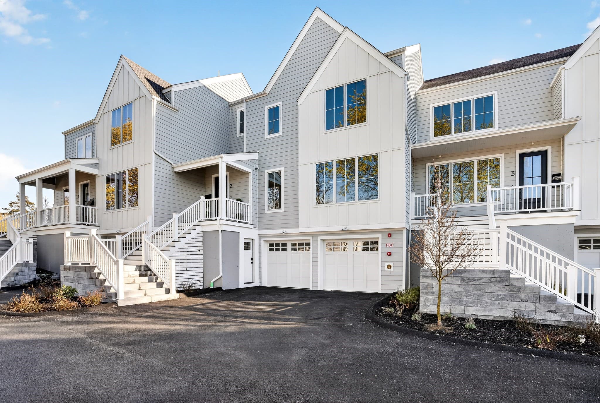 17 Jewett Place # 2, Newton MA 02458