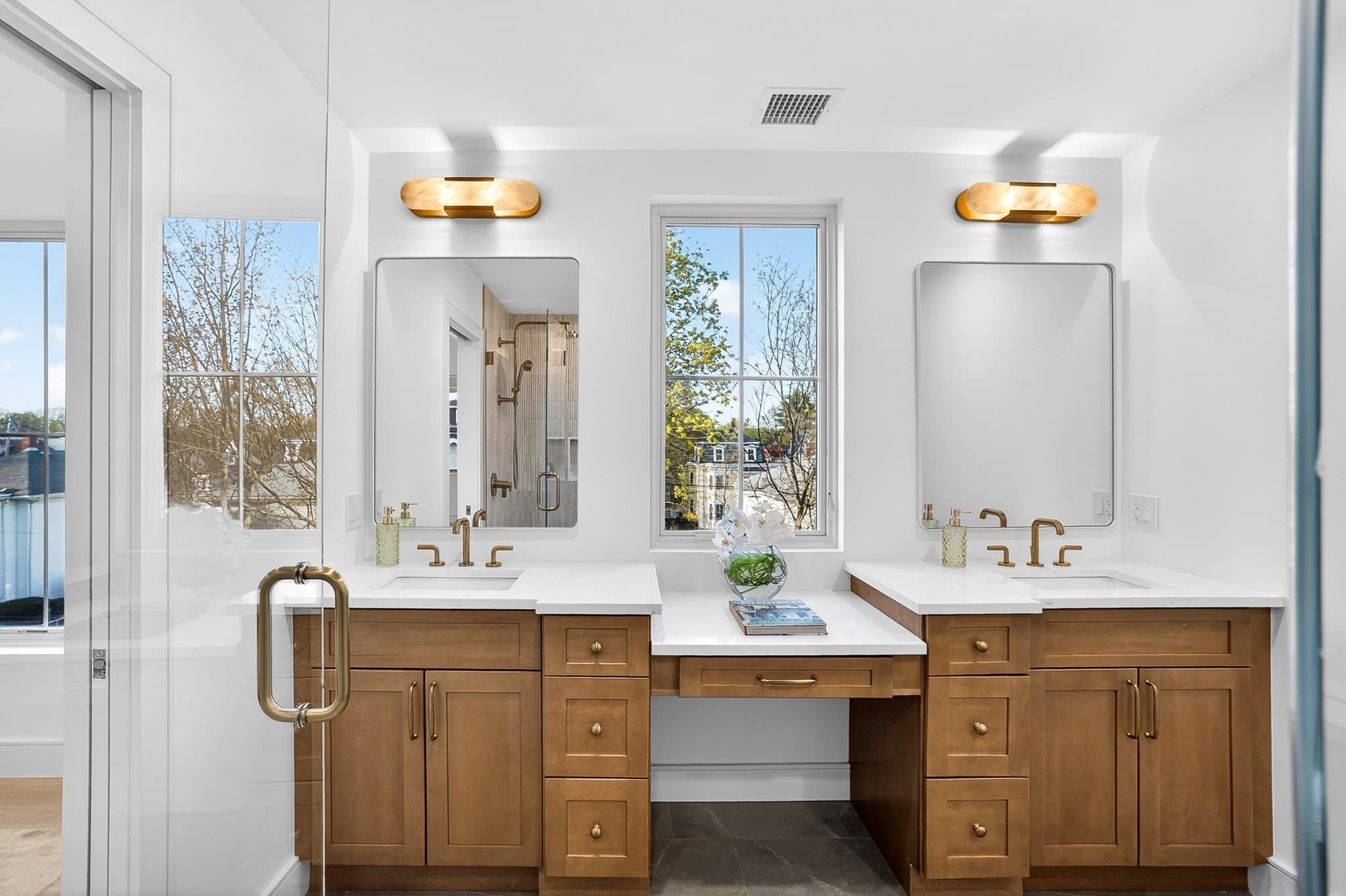 Single Family Residence at 17 Jewett Place # 2, Newton MA 02458, Newton, photo 18 of 31
