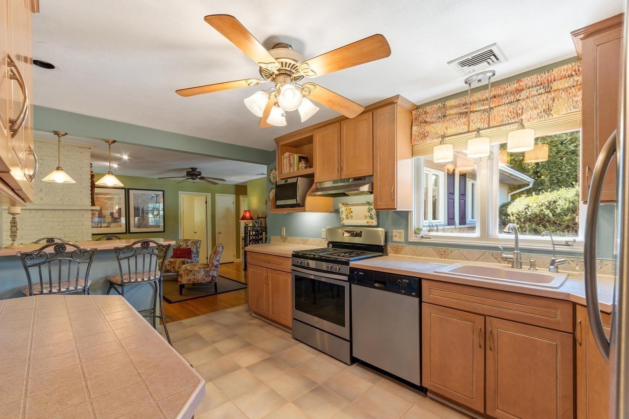 Single Family Residence at 1 Birchwood Terrace, Groveland MA 01834, Groveland, photo 6 of 32
