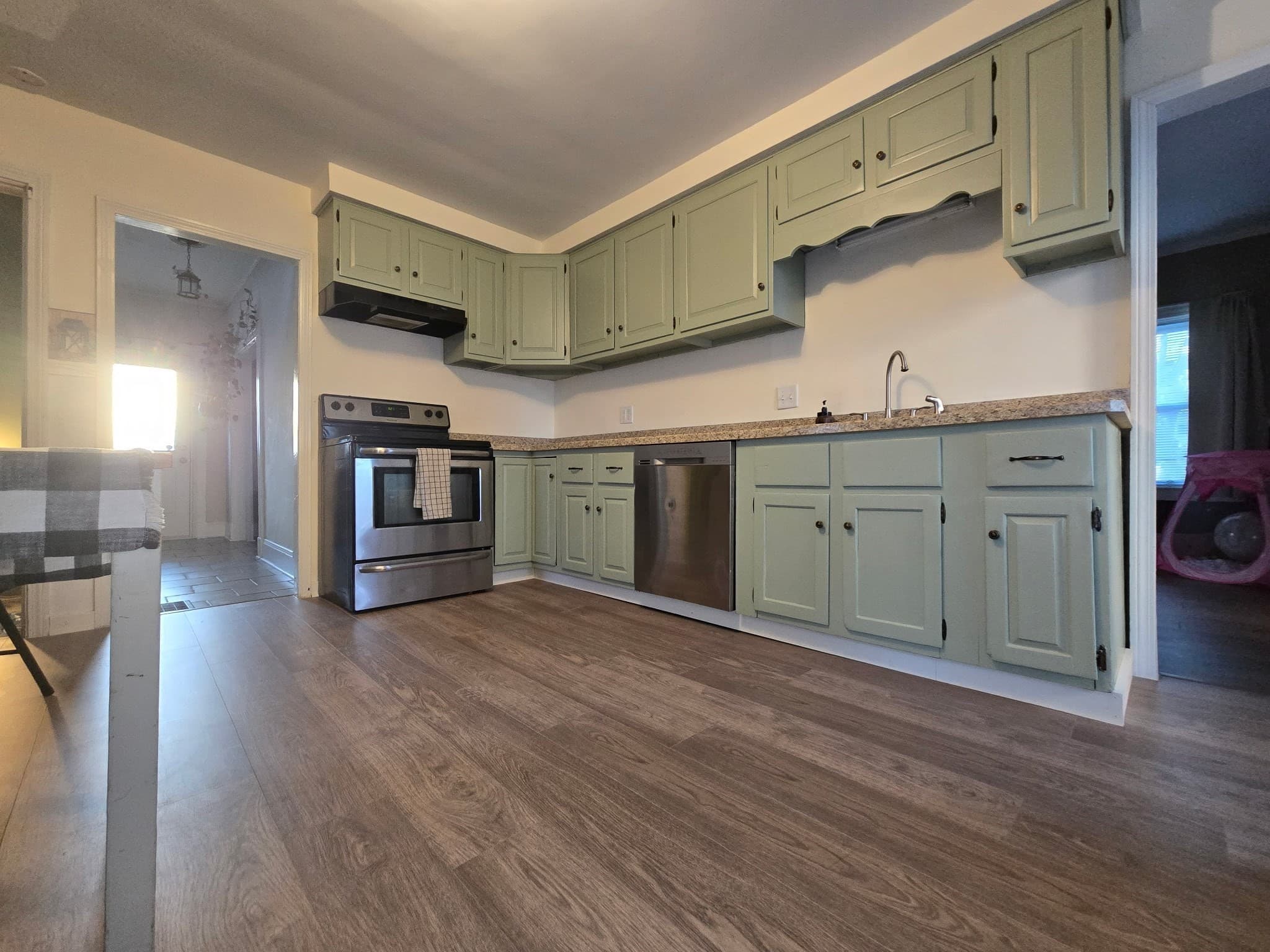 Single Family Residence at 21 Smith Ave, Ware MA 01082, Ware, photo 9 of 16