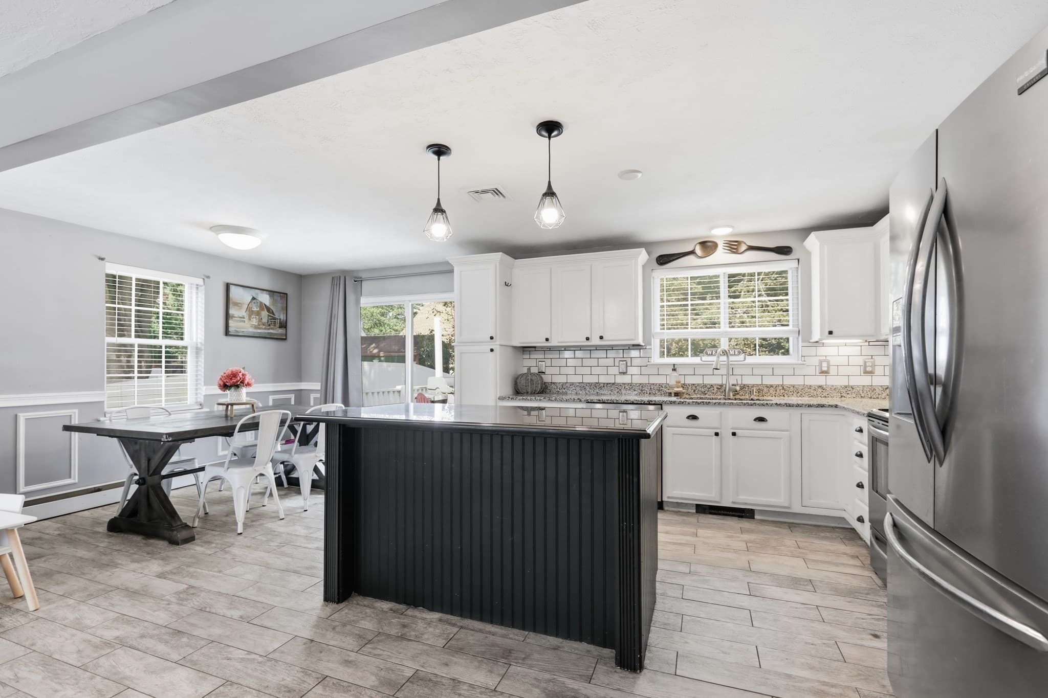 Single Family Residence at 29 Clearview Ave, Fitchburg MA 01420, Fitchburg, photo 3 of 26