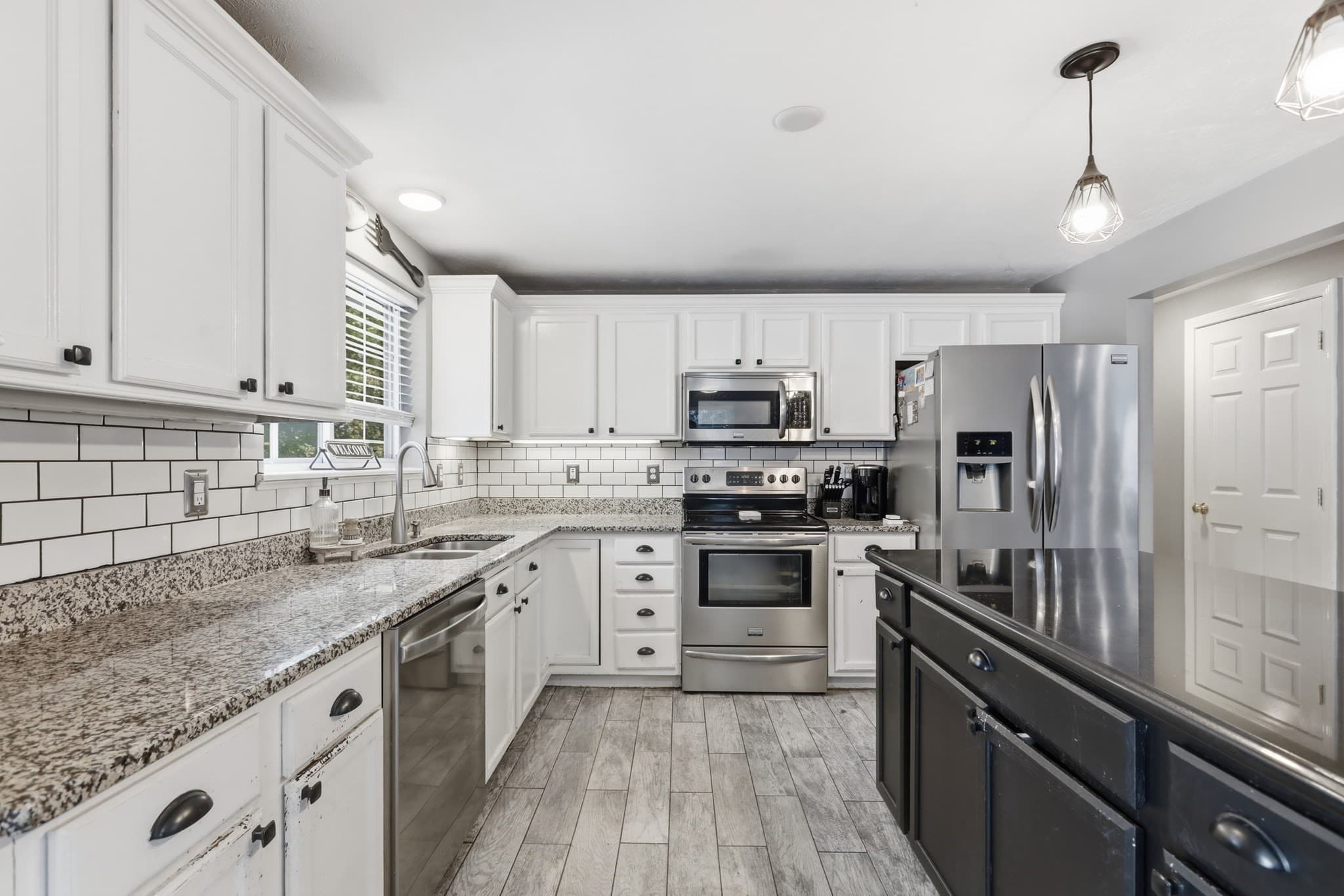 Single Family Residence at 29 Clearview Ave, Fitchburg MA 01420, Fitchburg, photo 4 of 26