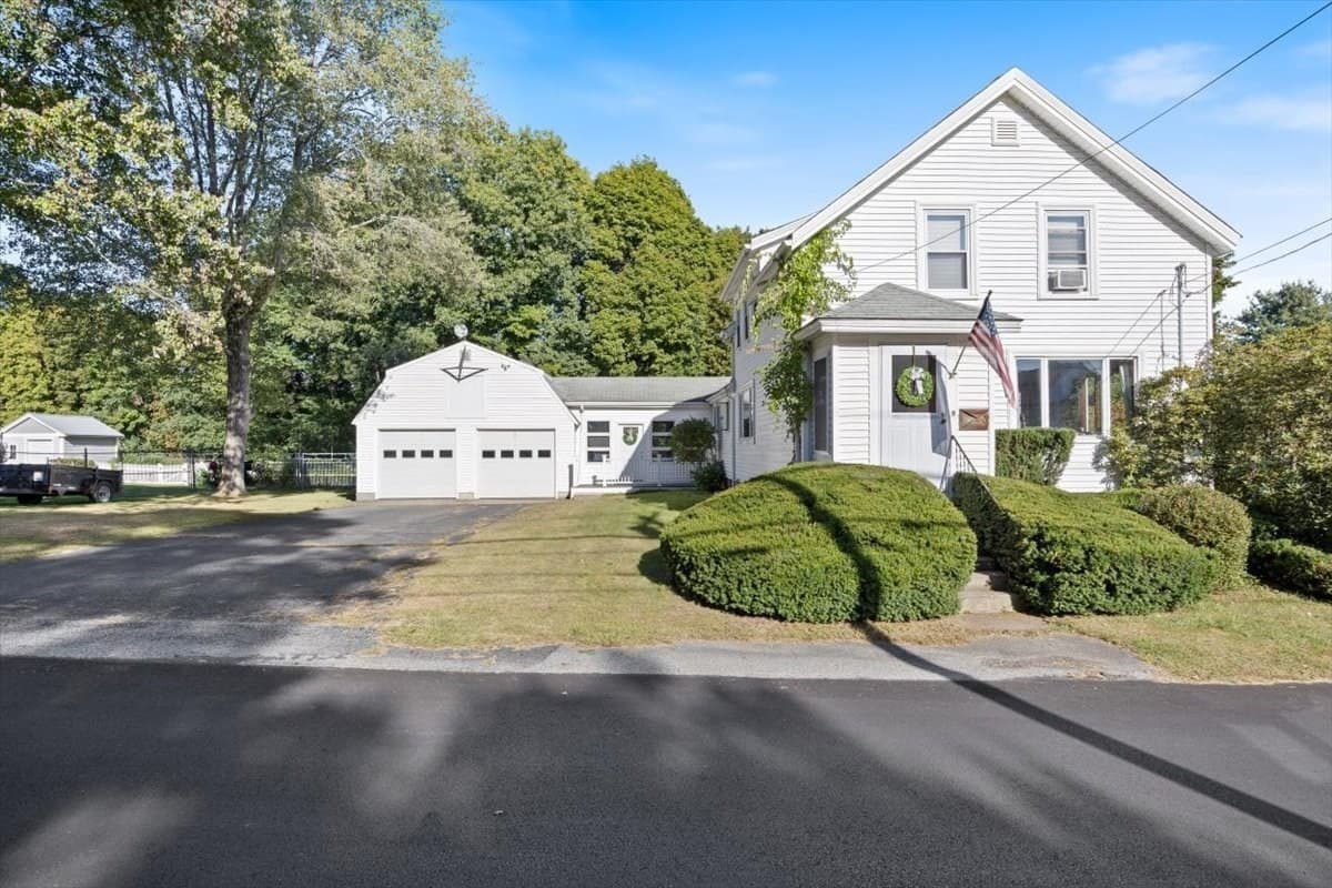 Single Family Residence at 9 Jordan Street, Haverhill MA 01830, Haverhill, photo 2 of 42