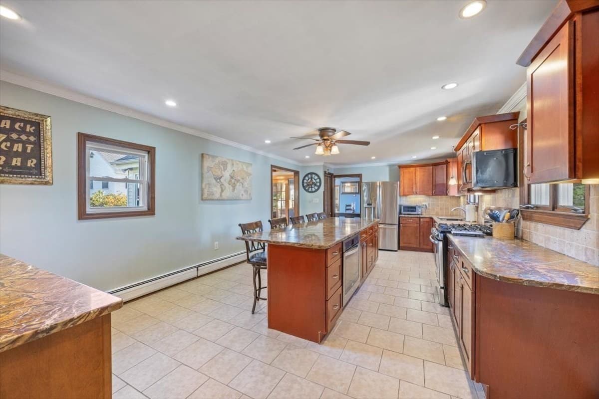 Single Family Residence at 9 Jordan Street, Haverhill MA 01830, Haverhill, photo 12 of 42