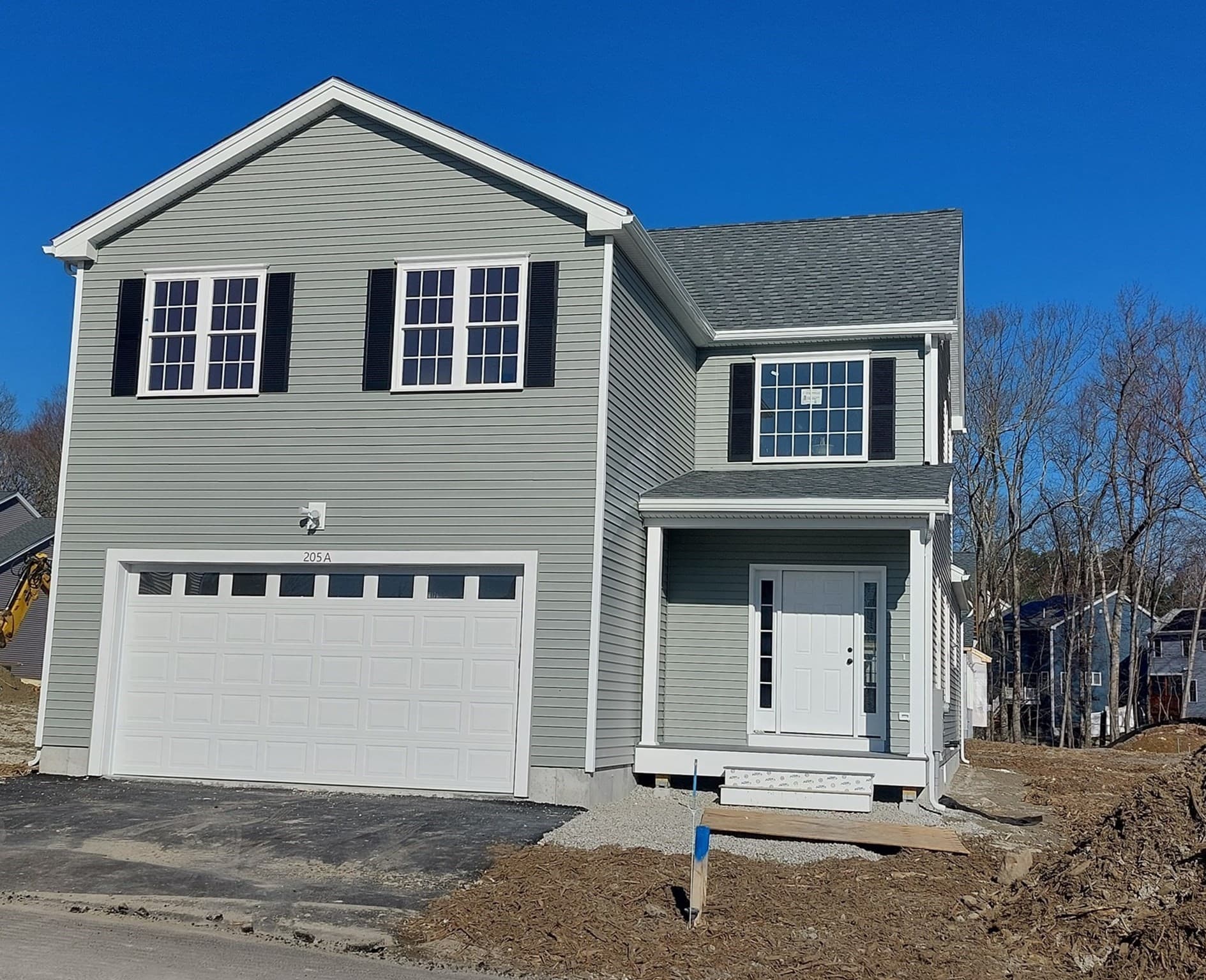 23C Crownshield, Uxbridge MA 01569